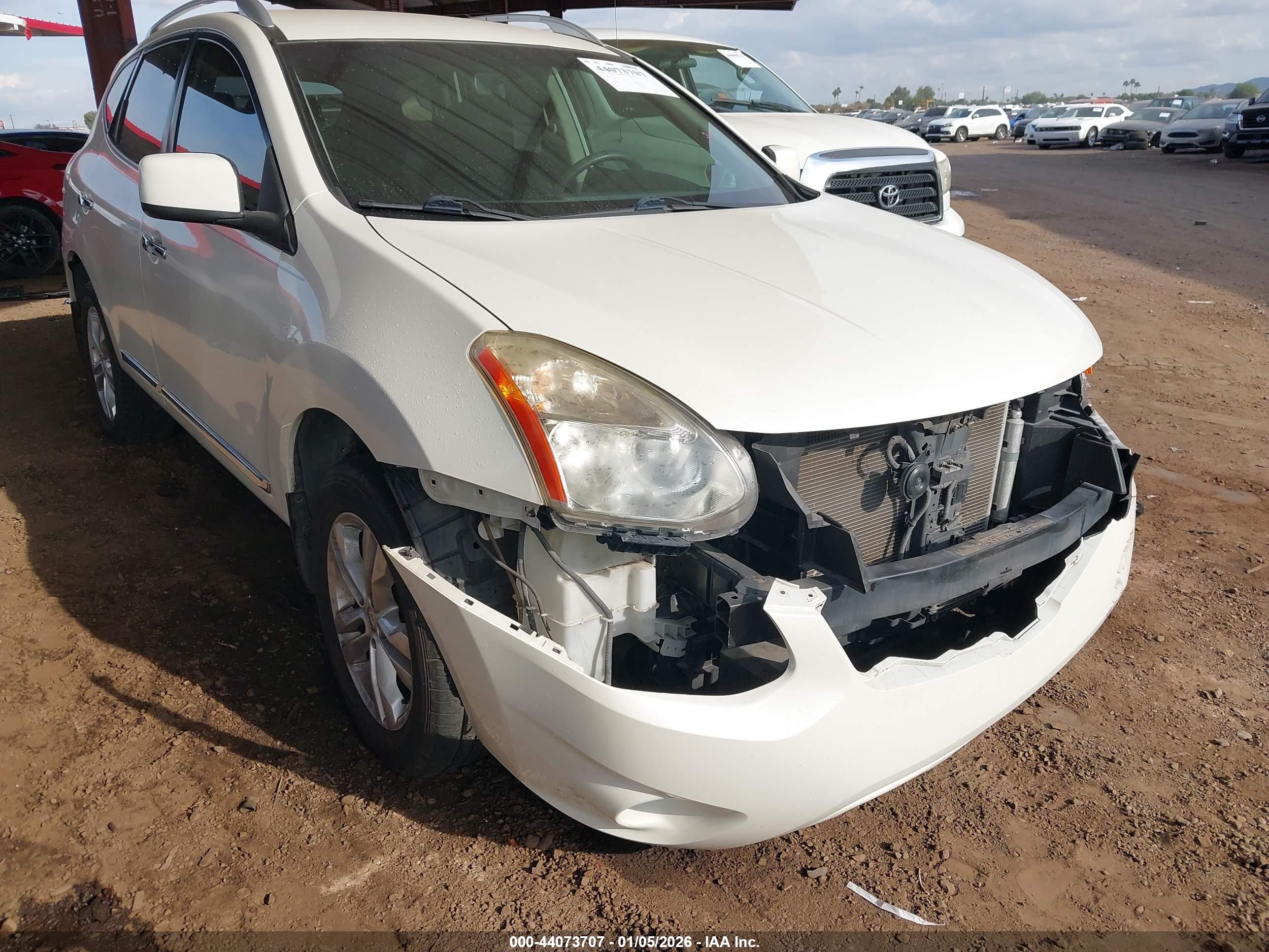 NISSAN ROGUE image 6