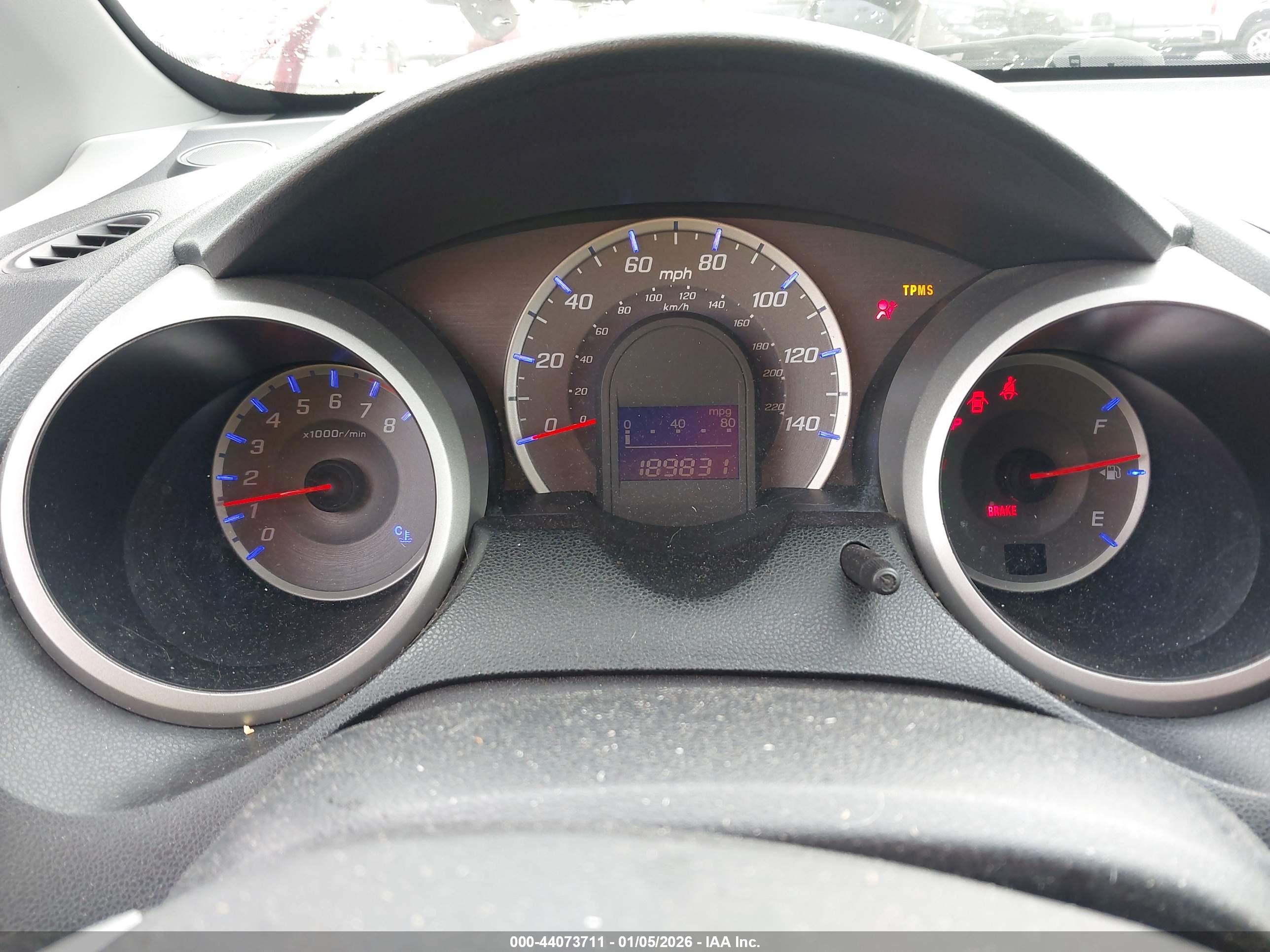 HONDA FIT image 7