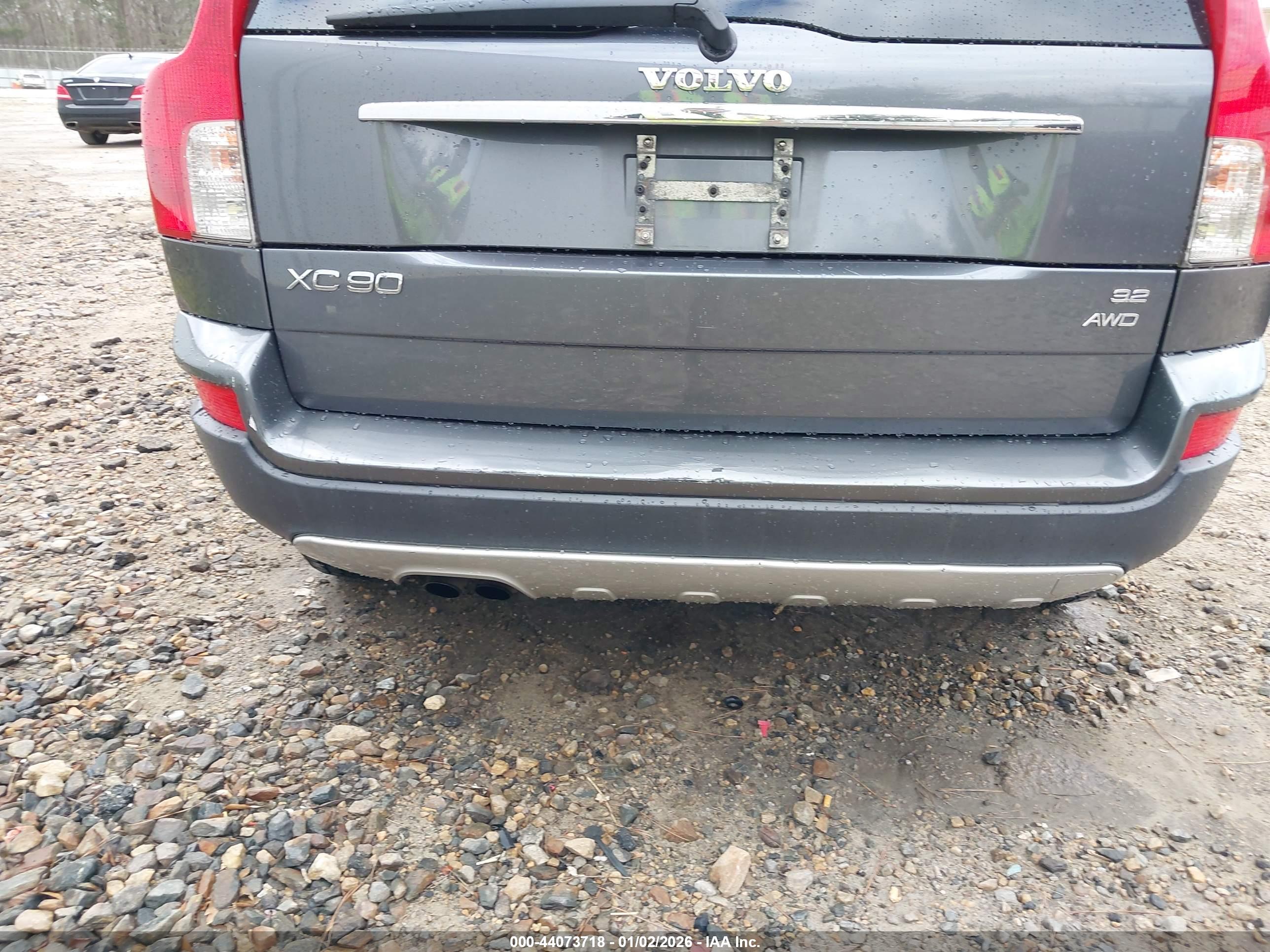VOLVO XC90 image 6