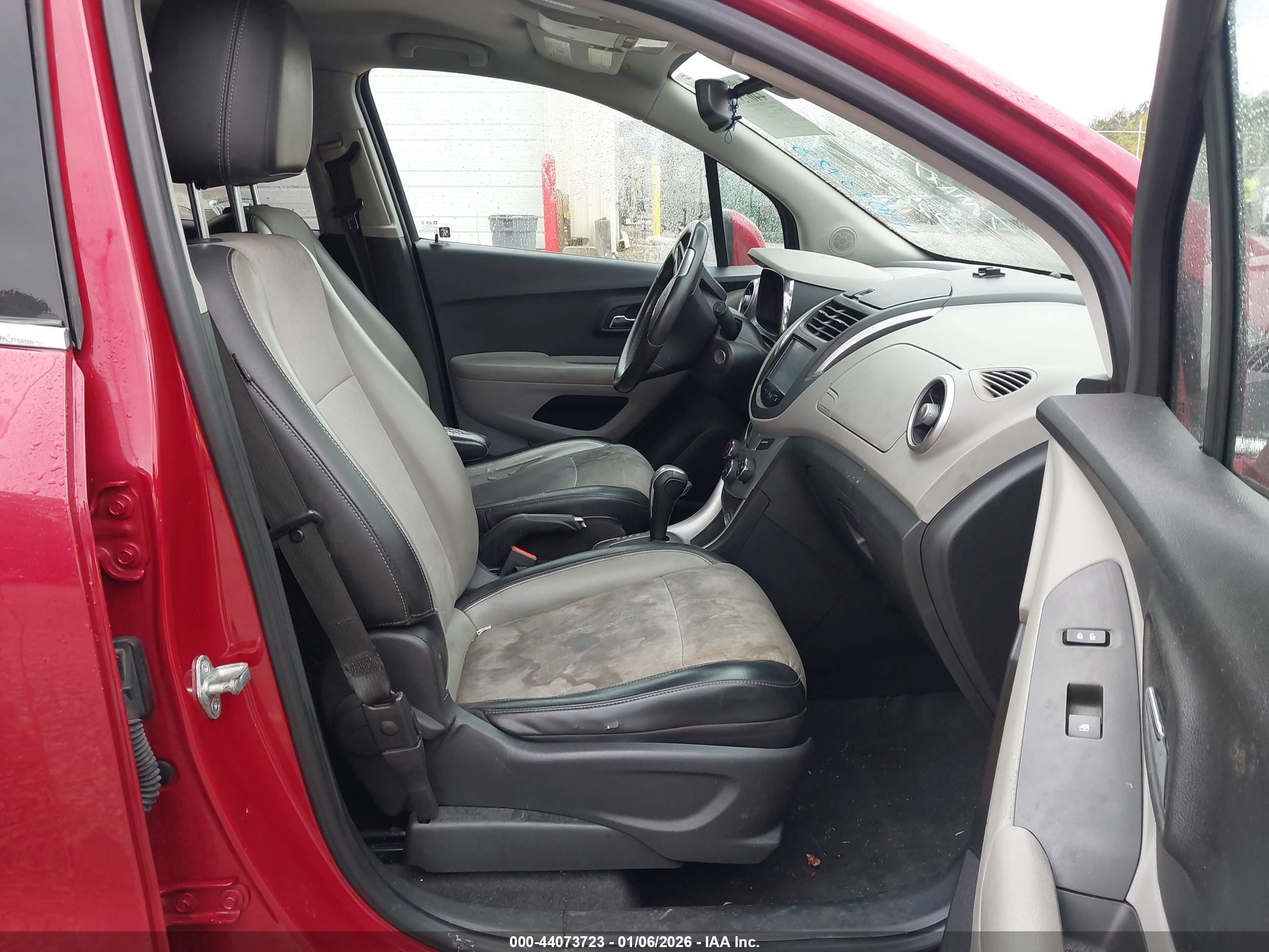 CHEVROLET TRAX image 5
