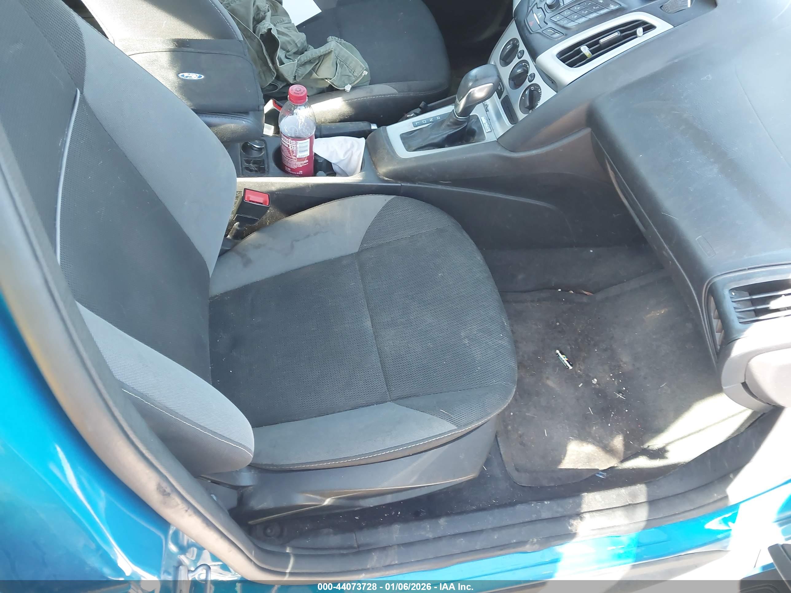 FORD FOCUS image 5