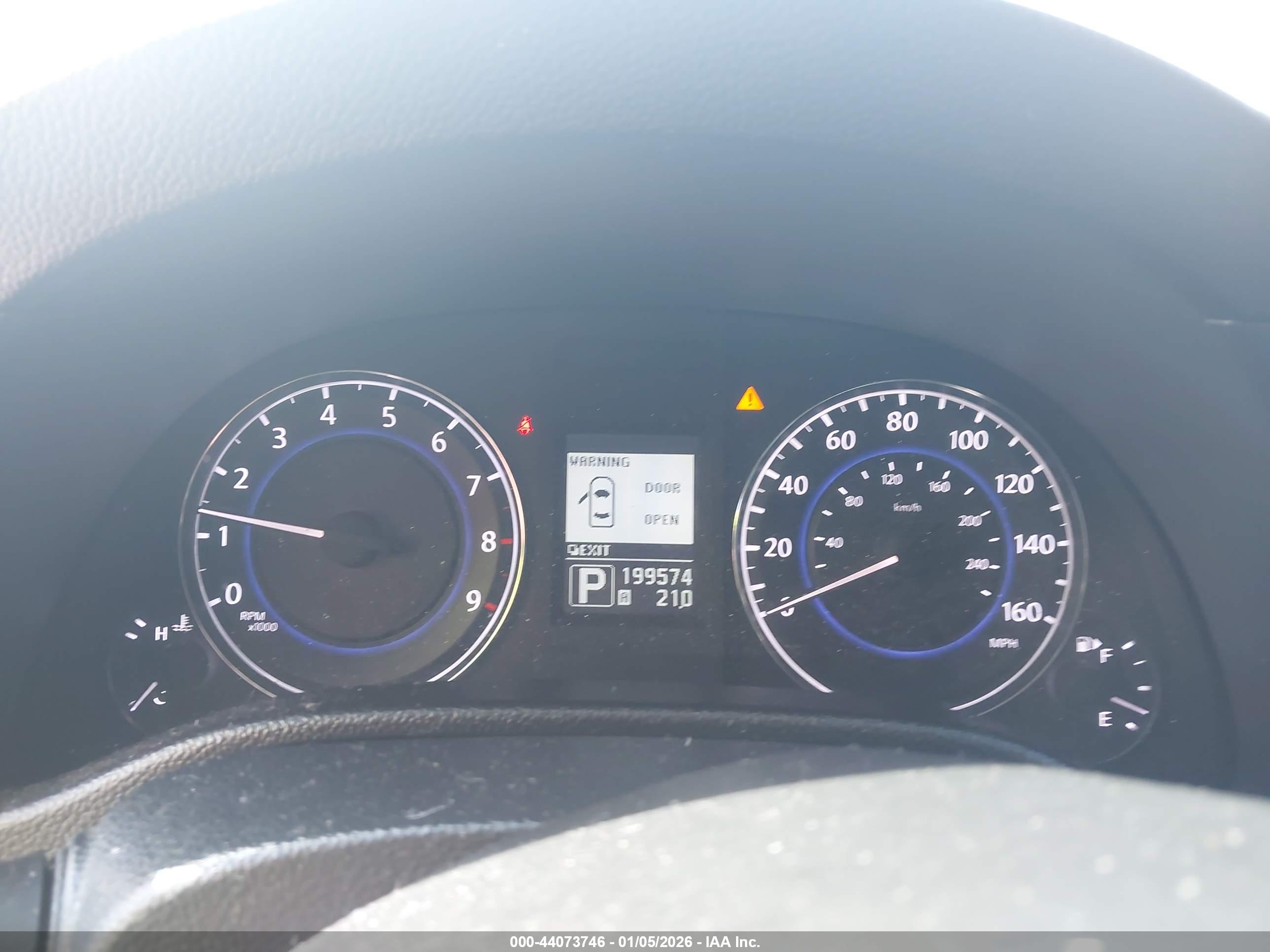 INFINITI G37 image 7