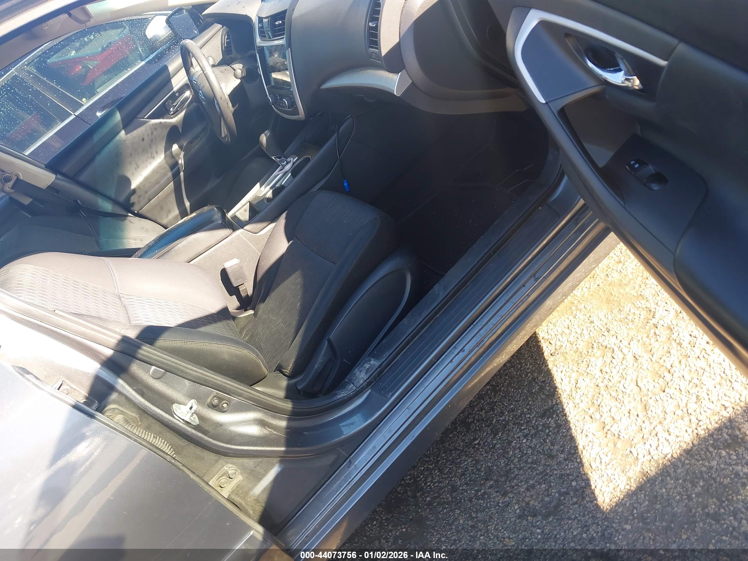 NISSAN ALTIMA image 5