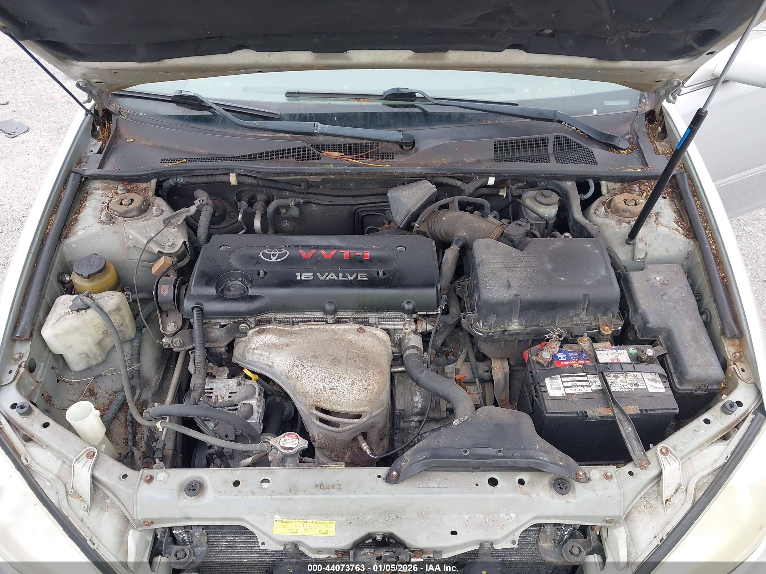 TOYOTA CAMRY image 10