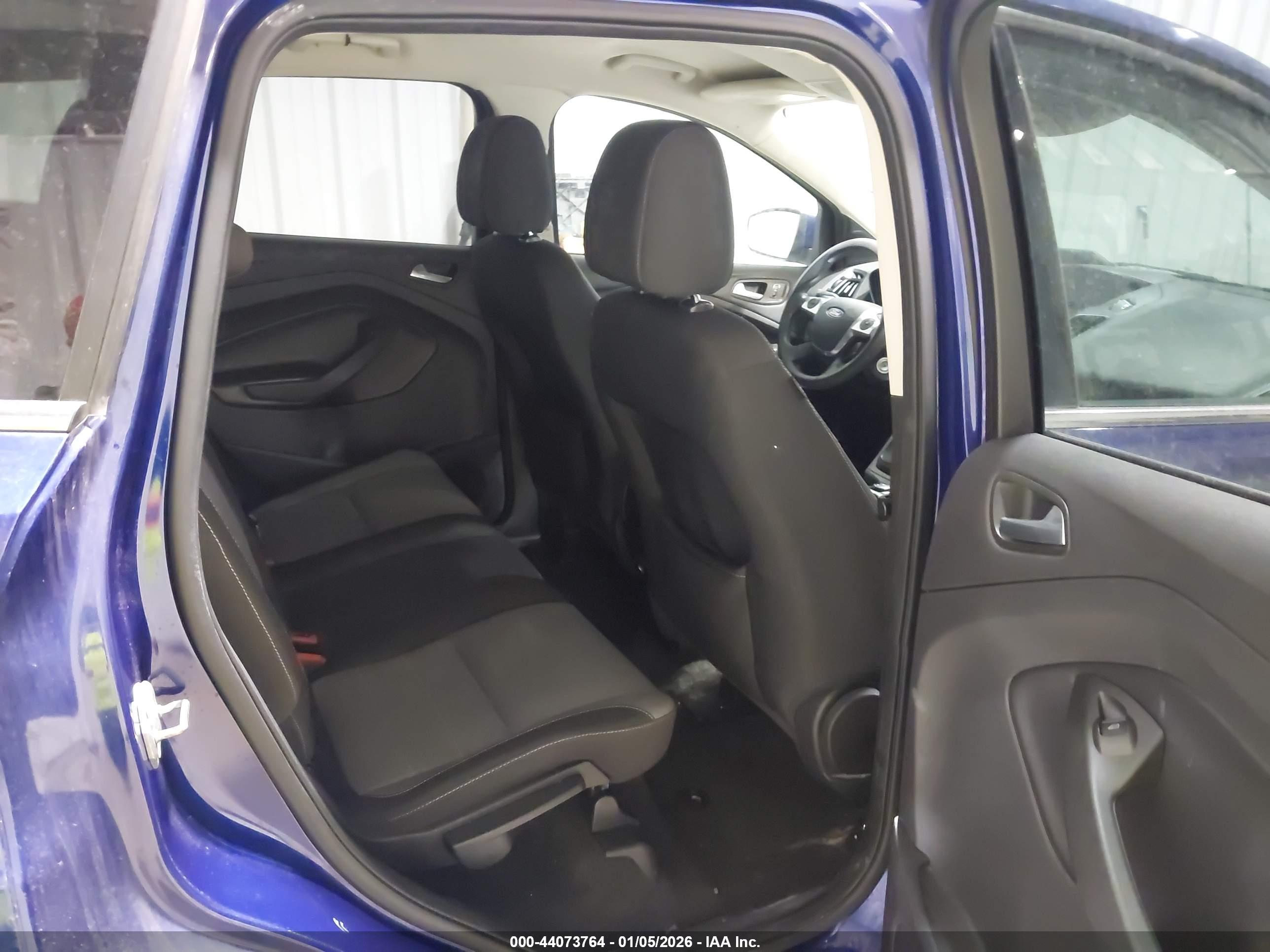 FORD ESCAPE image 8