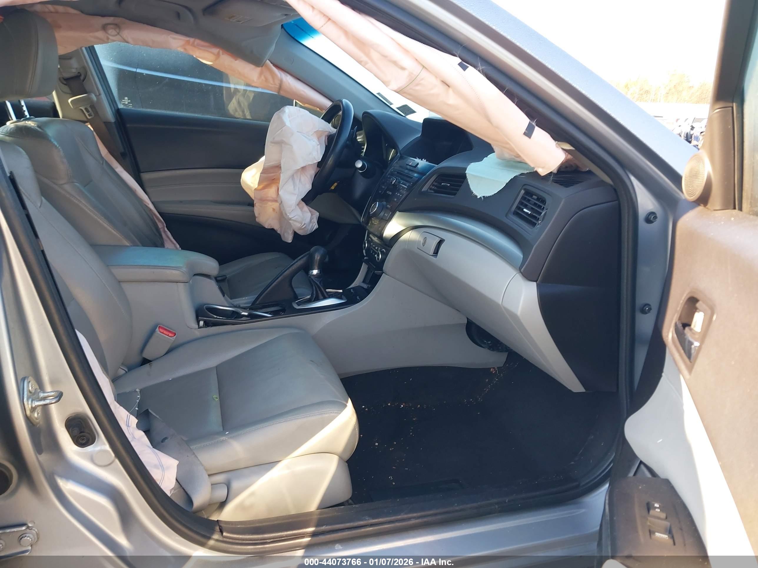 ACURA ILX image 5