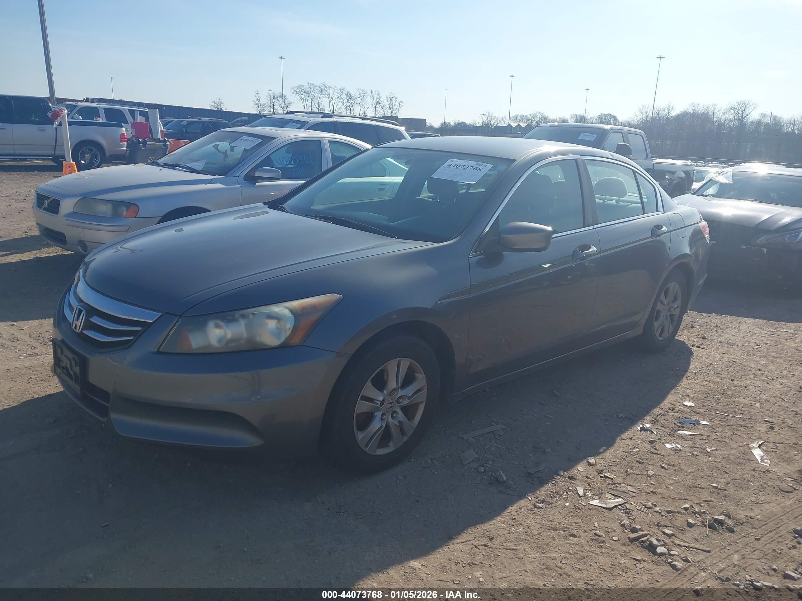 HONDA ACCORD image 2