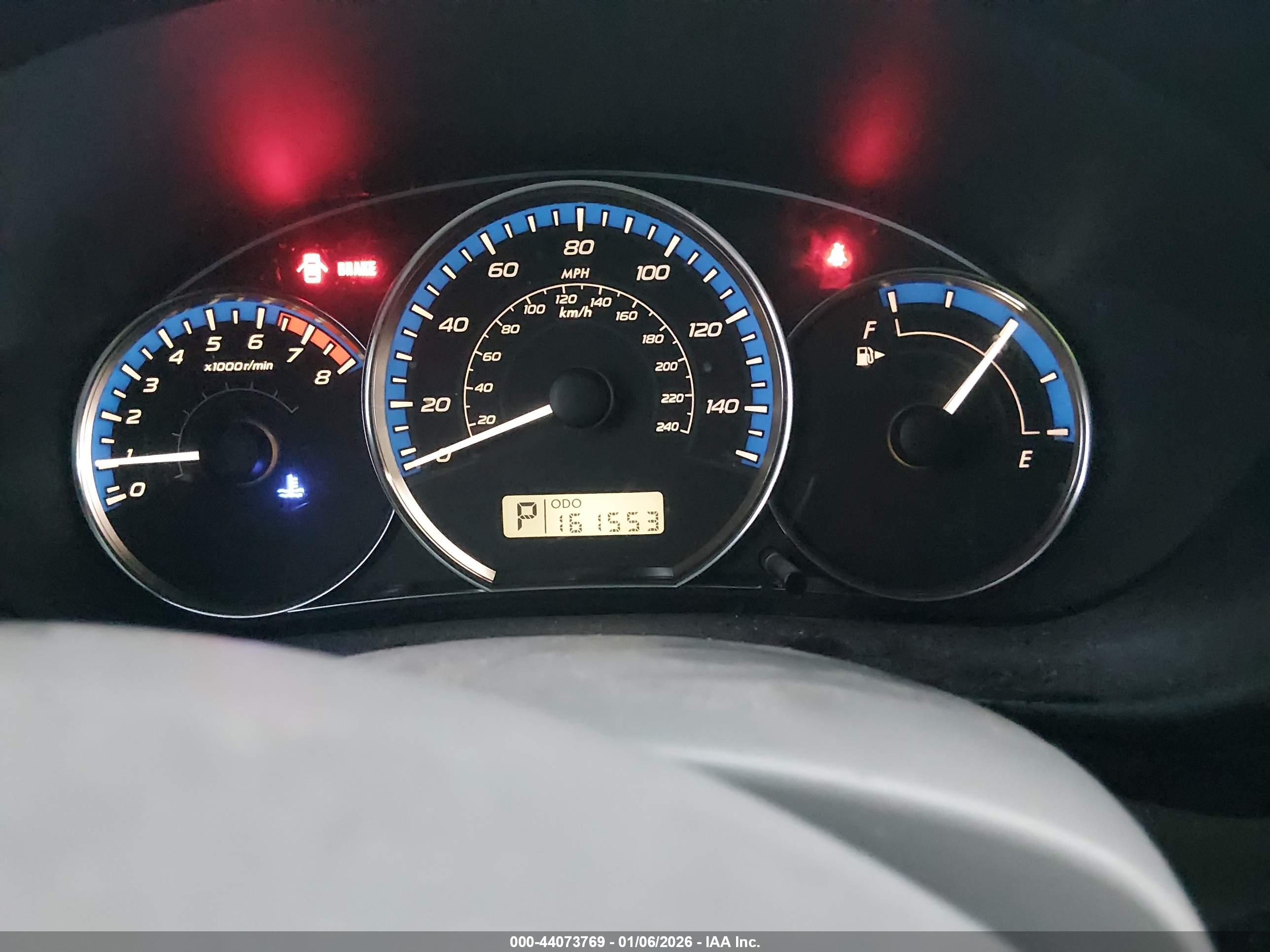 SUBARU FORESTER image 7
