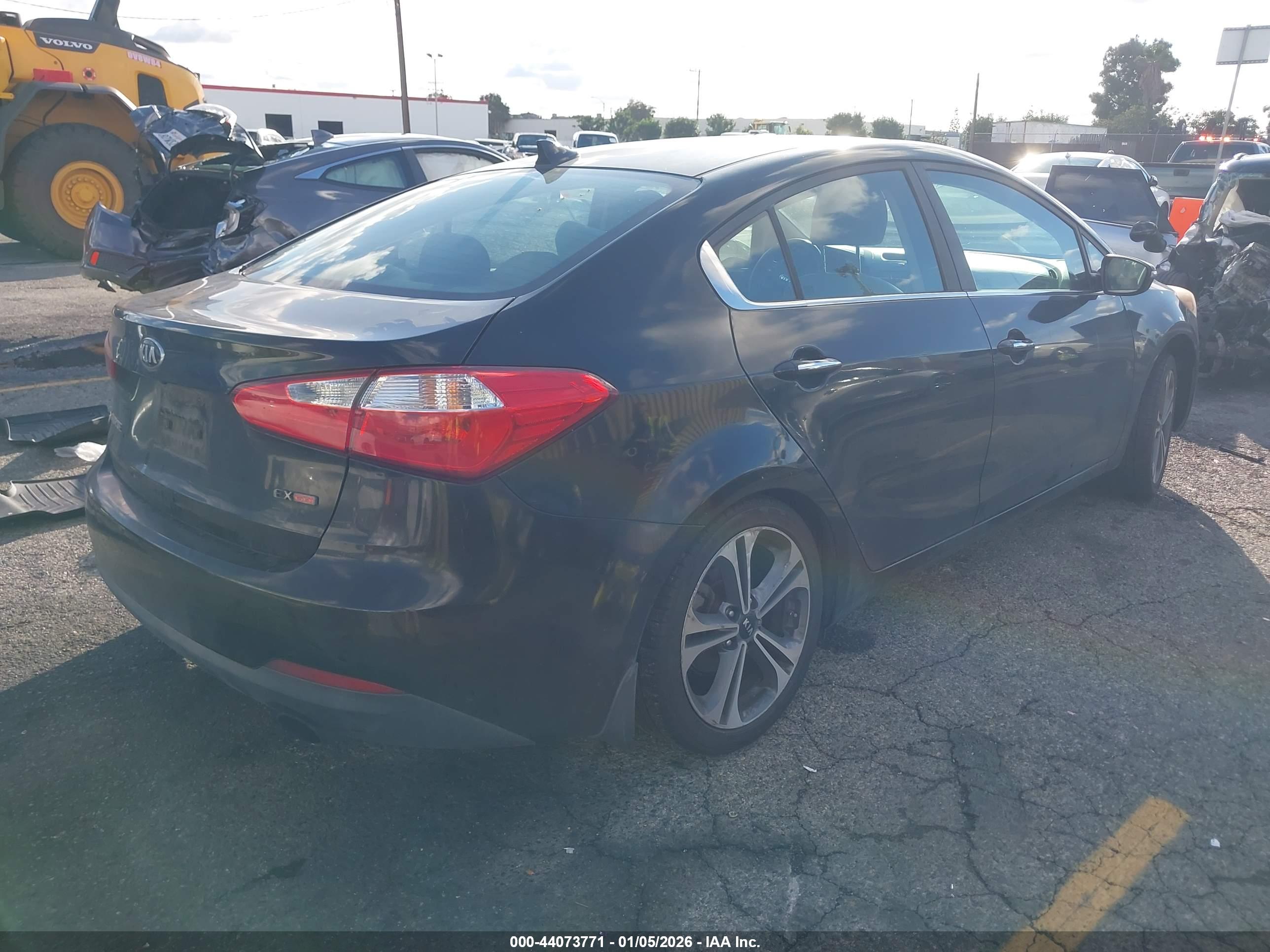 KIA FORTE image 4