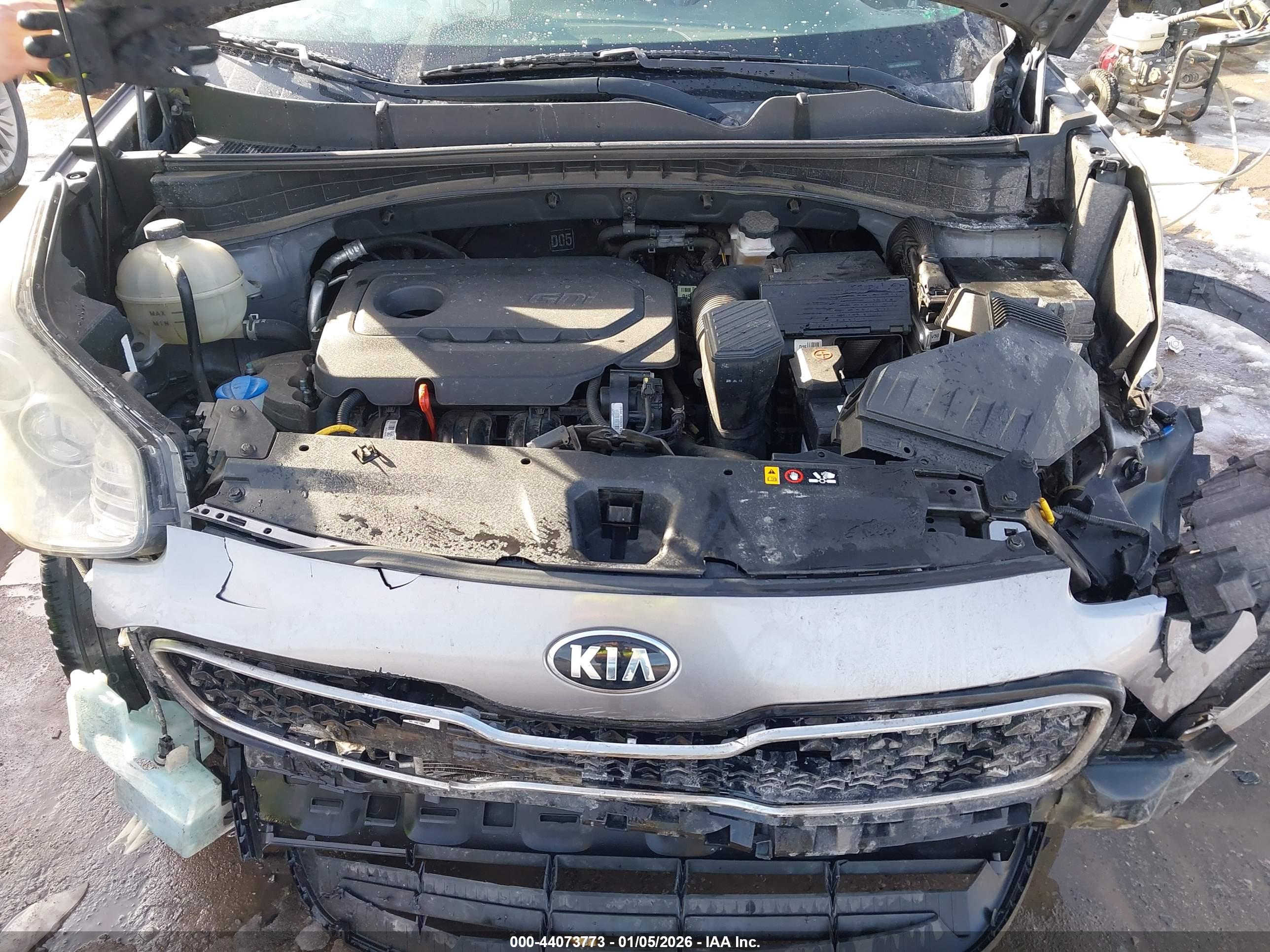 KIA SPORTAGE image 10