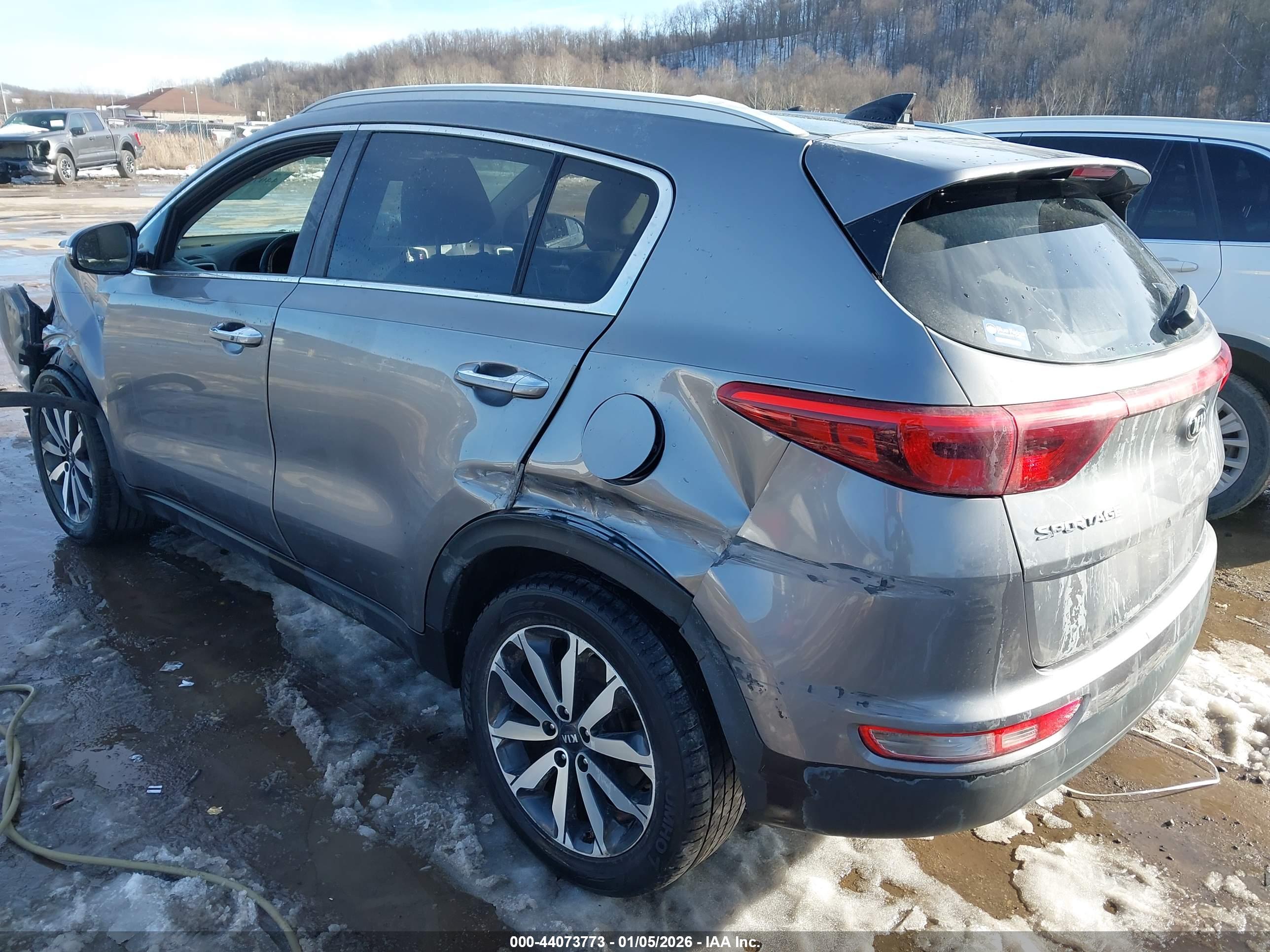 KIA SPORTAGE image 3
