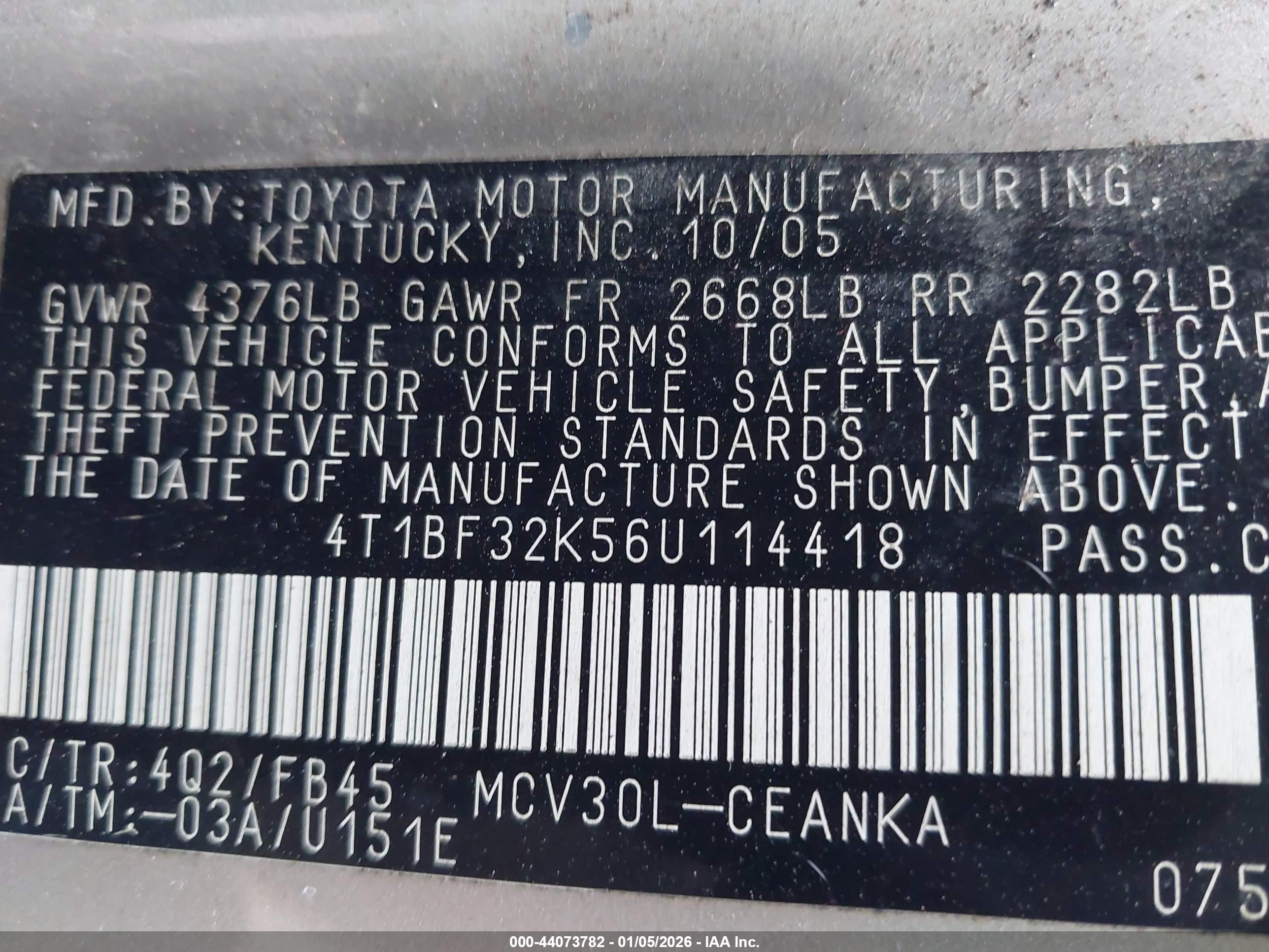 TOYOTA CAMRY image 9
