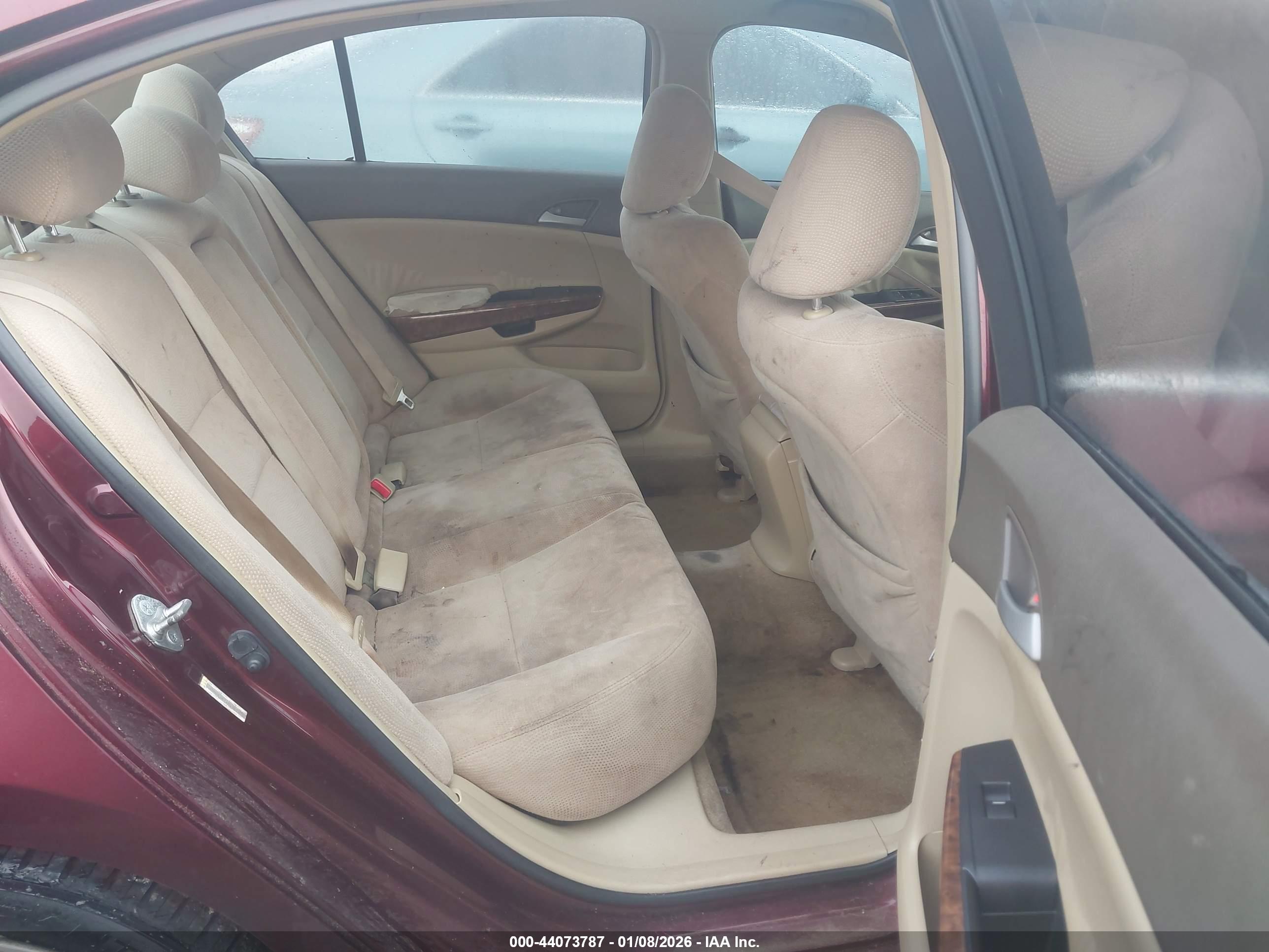 HONDA ACCORD image 8