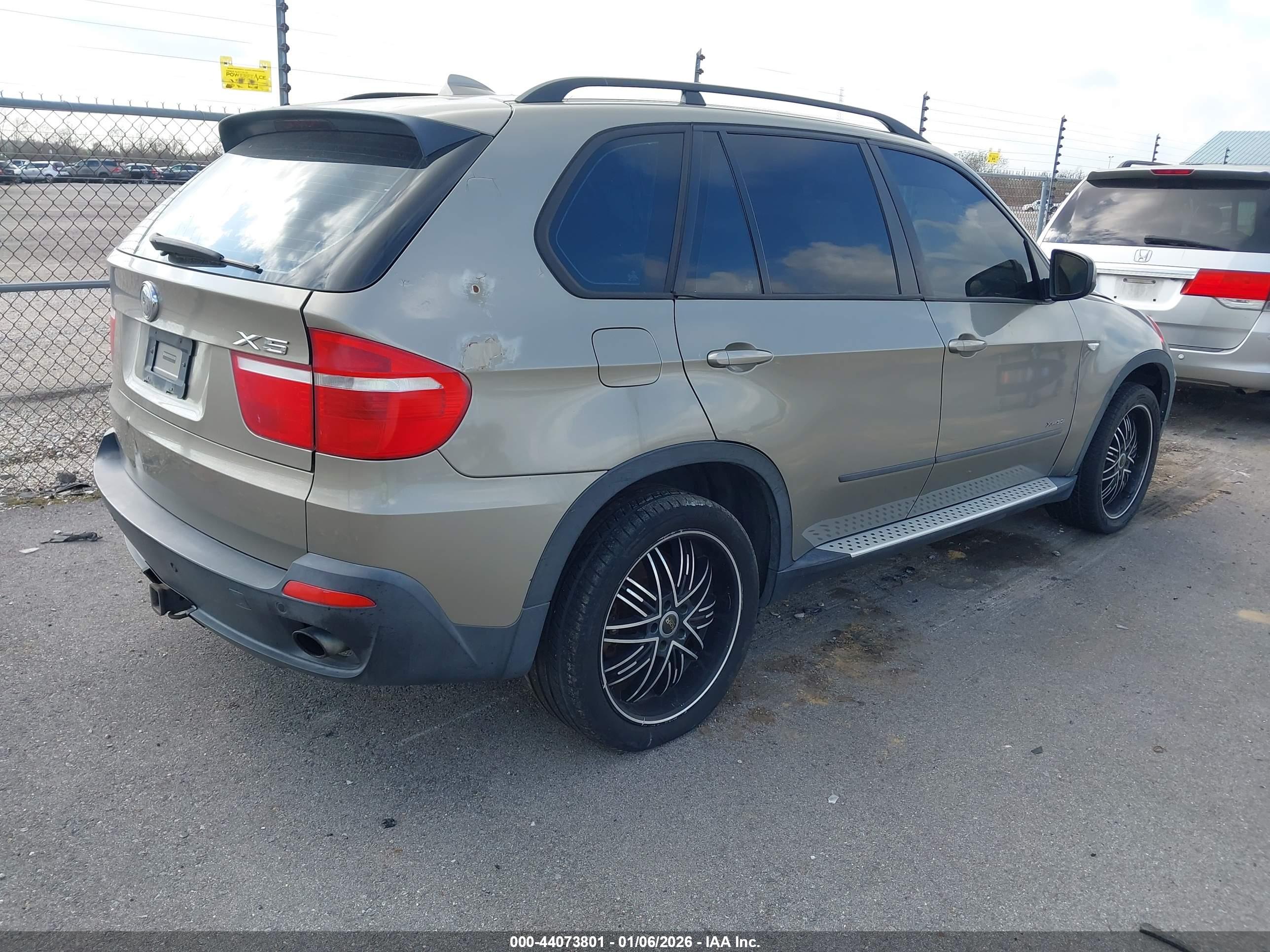 BMW X5 image 4
