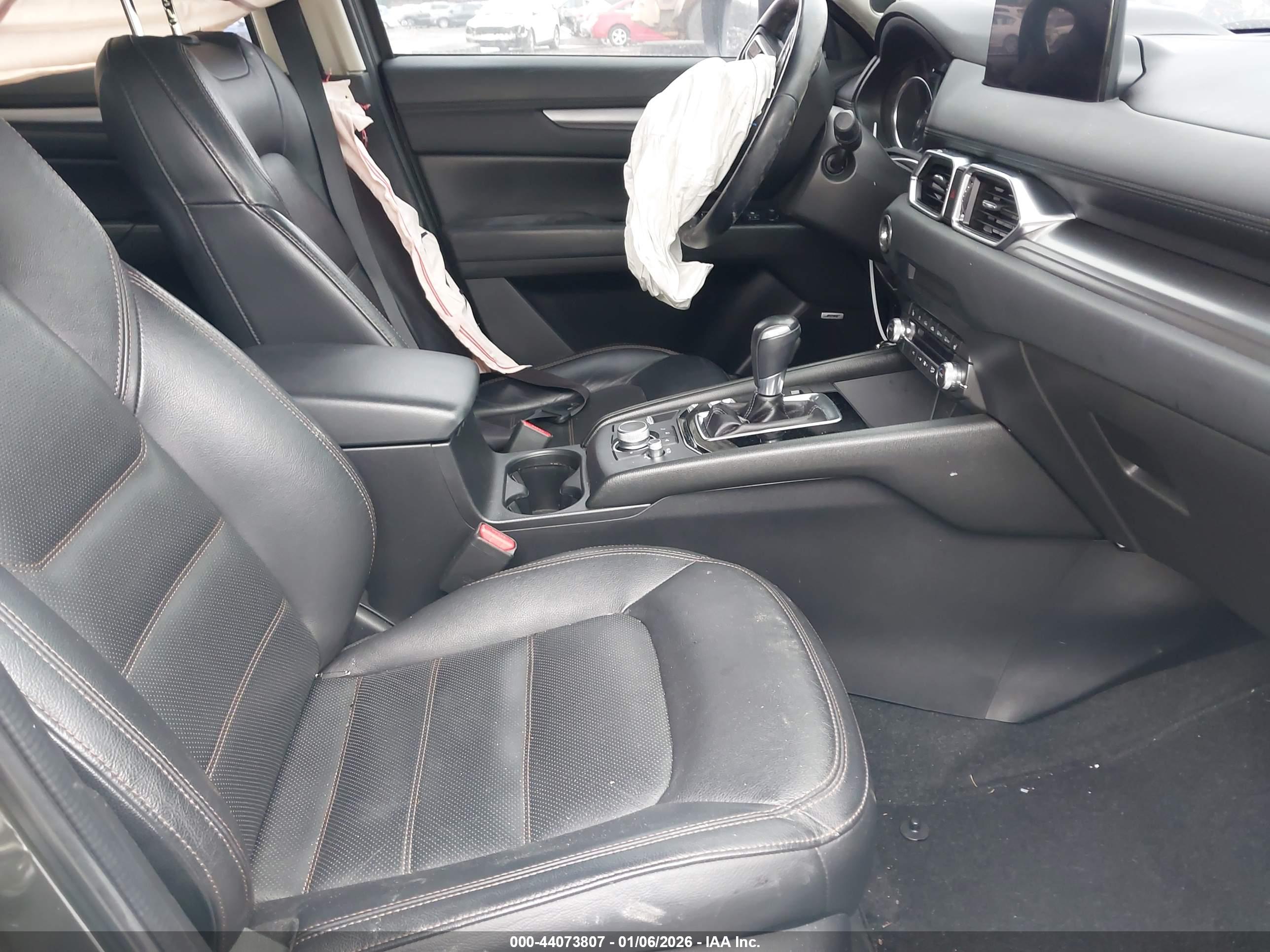 MAZDA CX-5 image 5