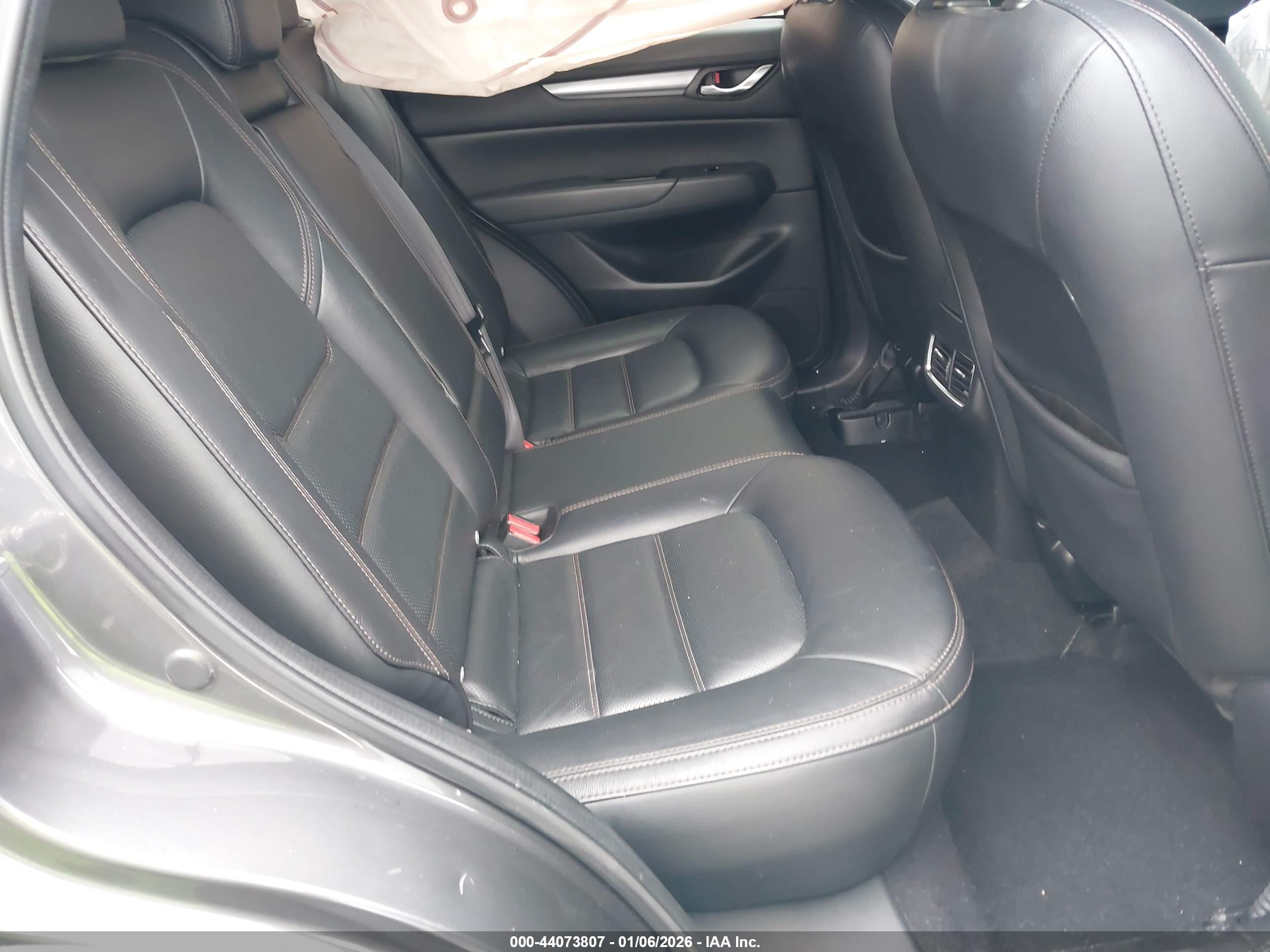 MAZDA CX-5 image 8