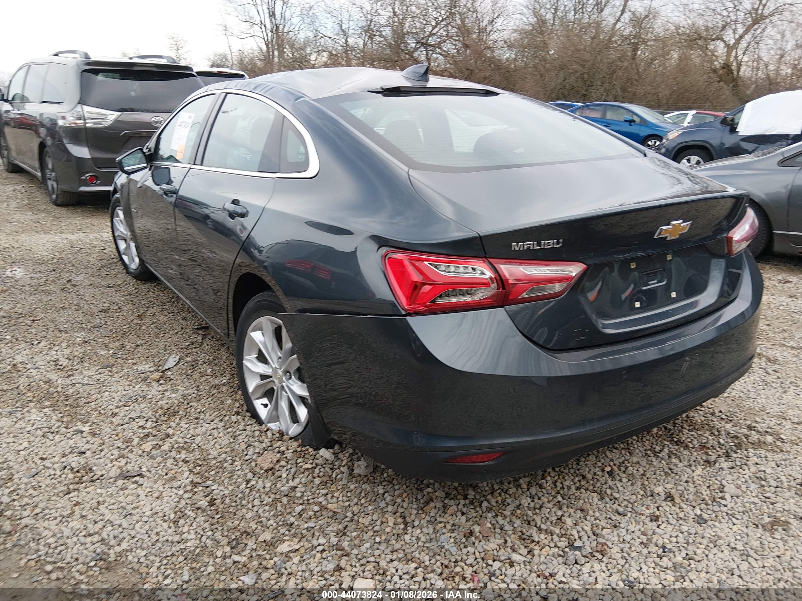 CHEVROLET MALIBU image 3