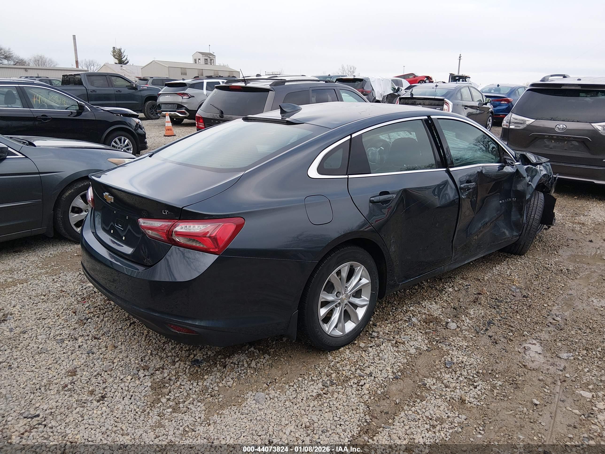 CHEVROLET MALIBU image 4