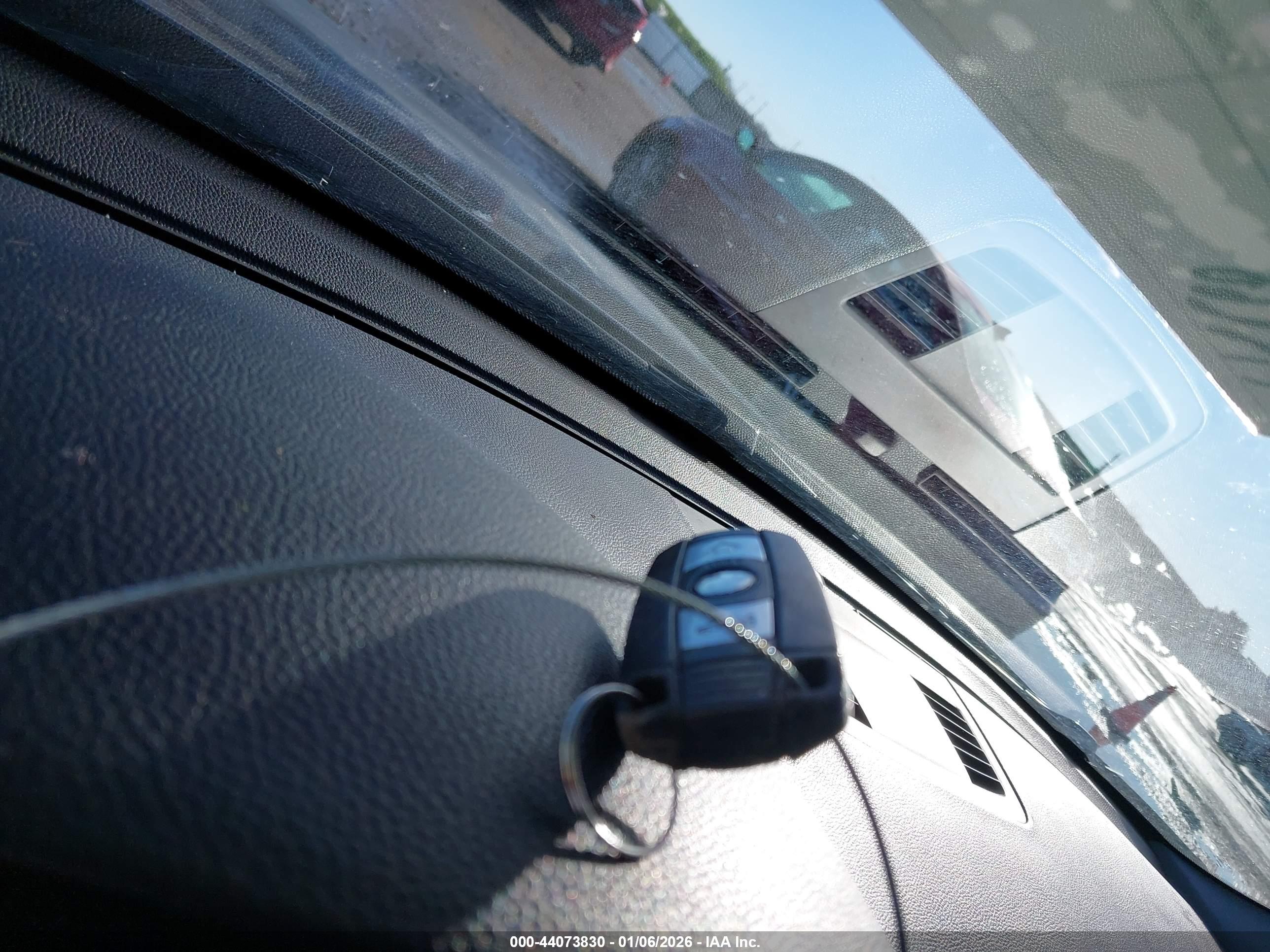 BMW 328I image 11