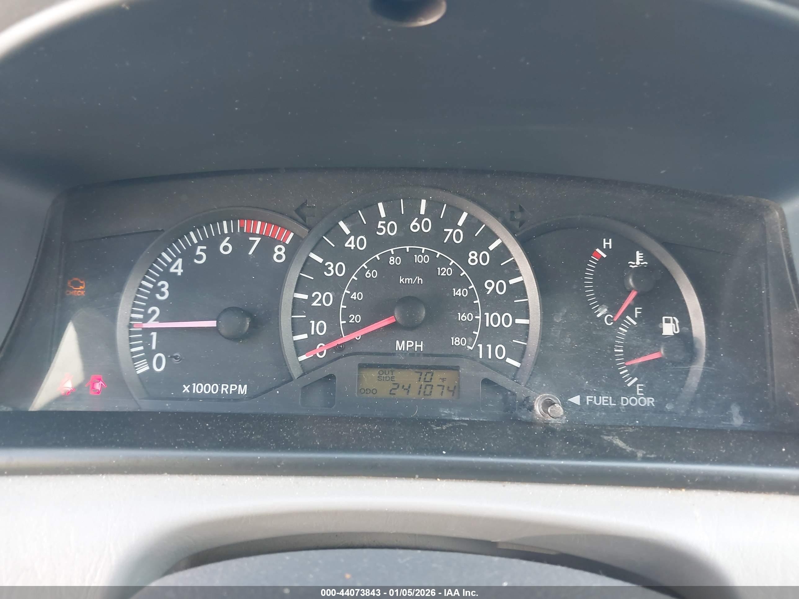 TOYOTA COROLLA image 7