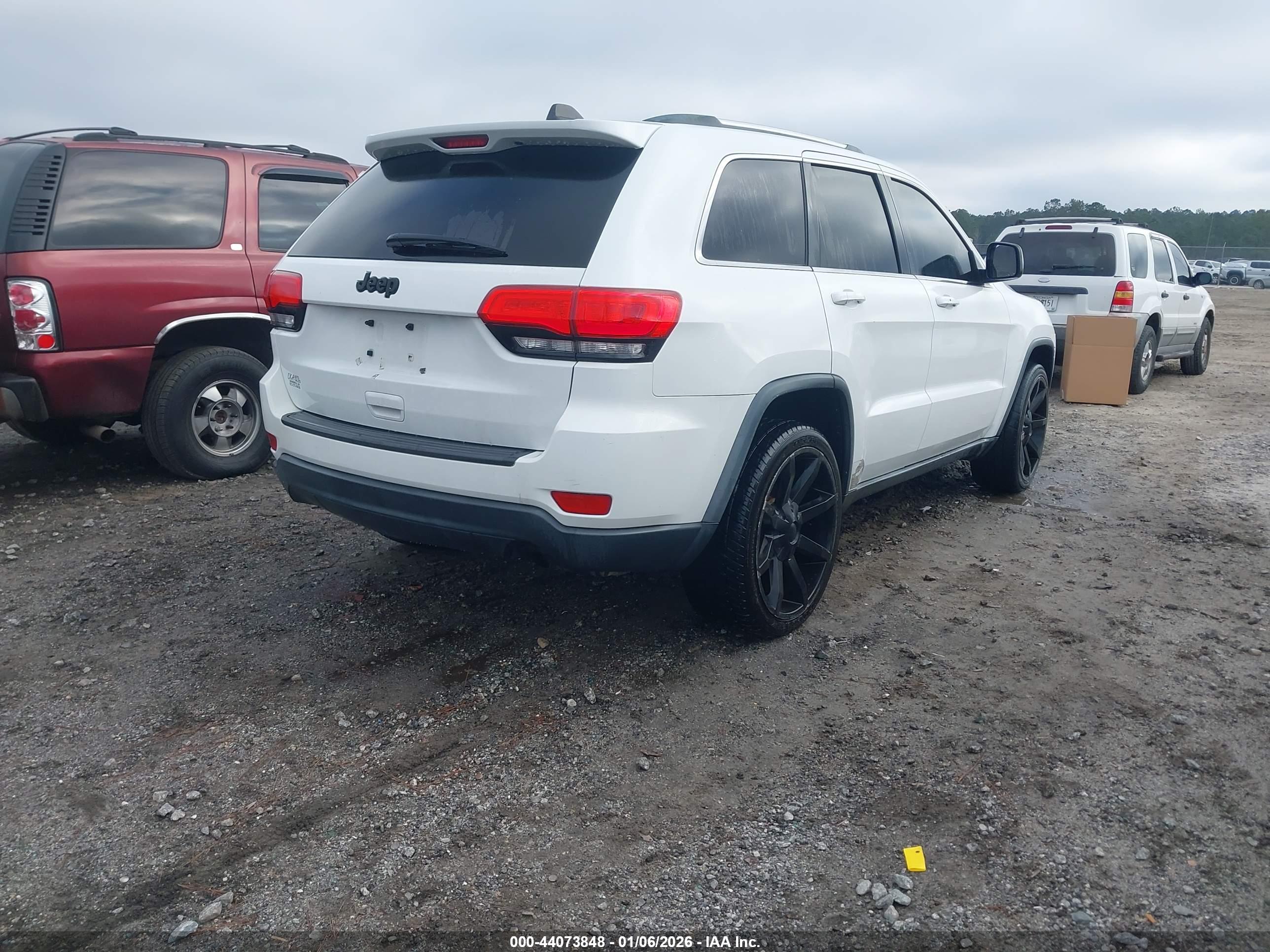 JEEP GRAND image 4