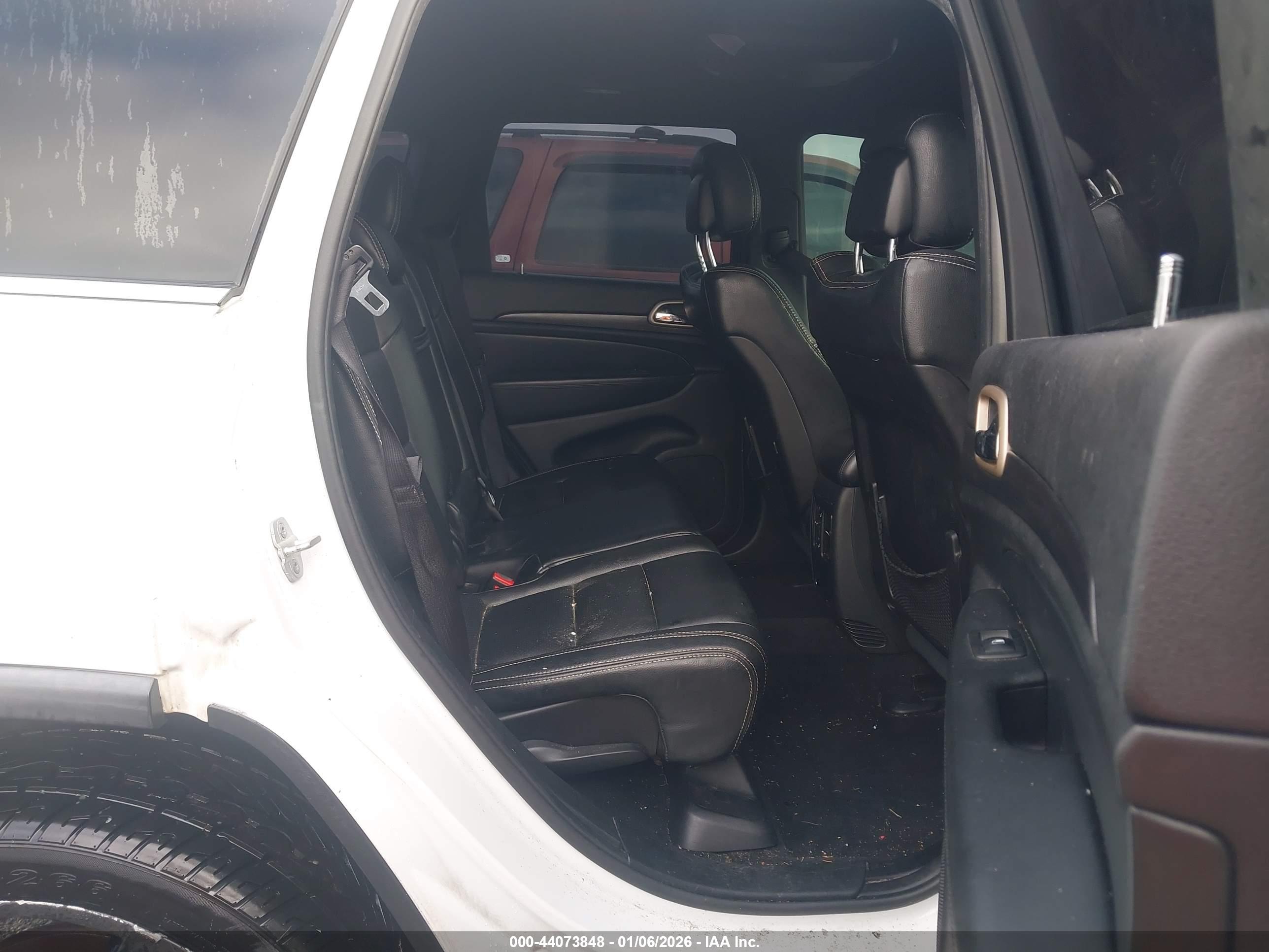 JEEP GRAND image 8