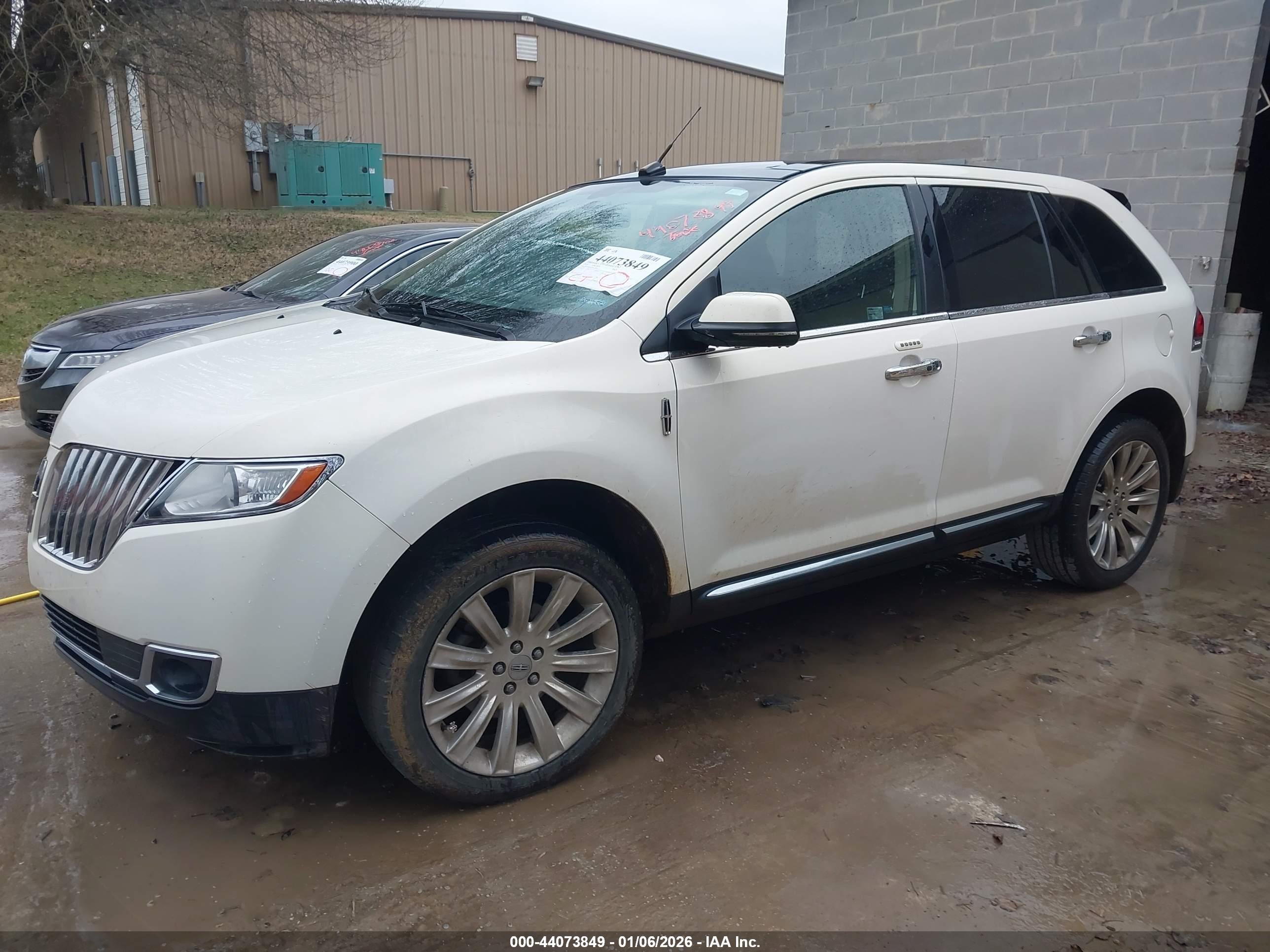 LINCOLN MKX image 2