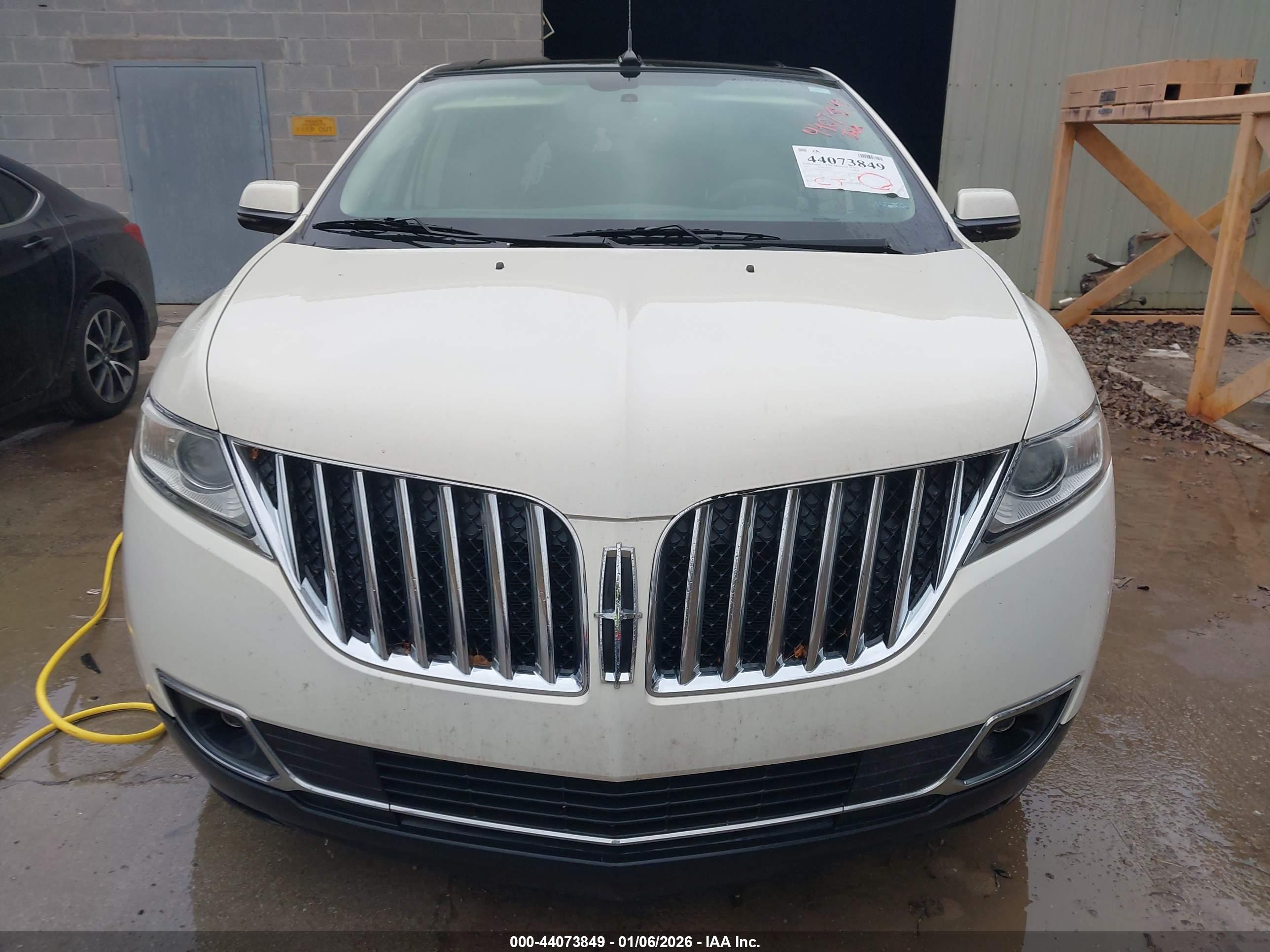 LINCOLN MKX image 6