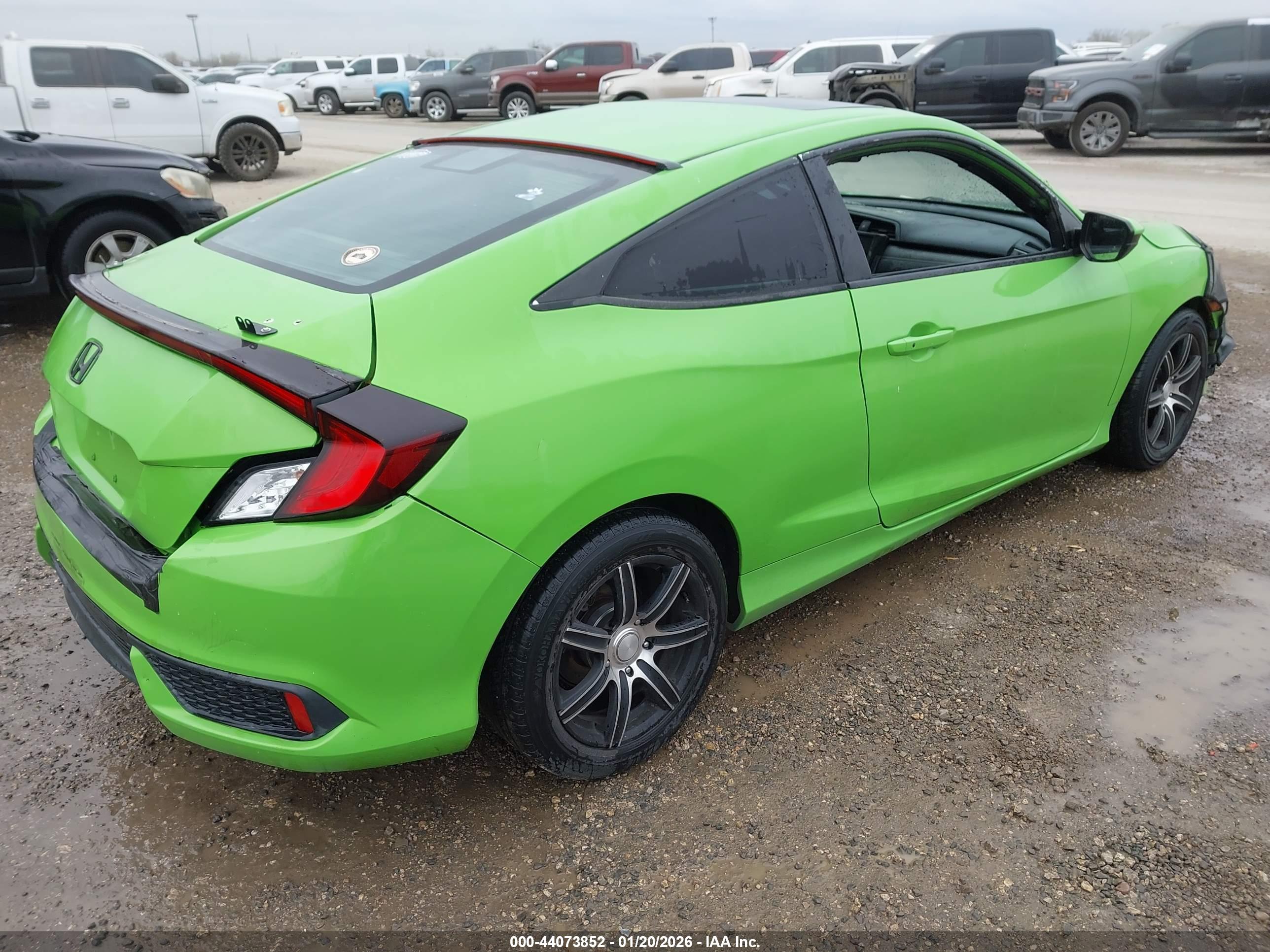 HONDA CIVIC image 4