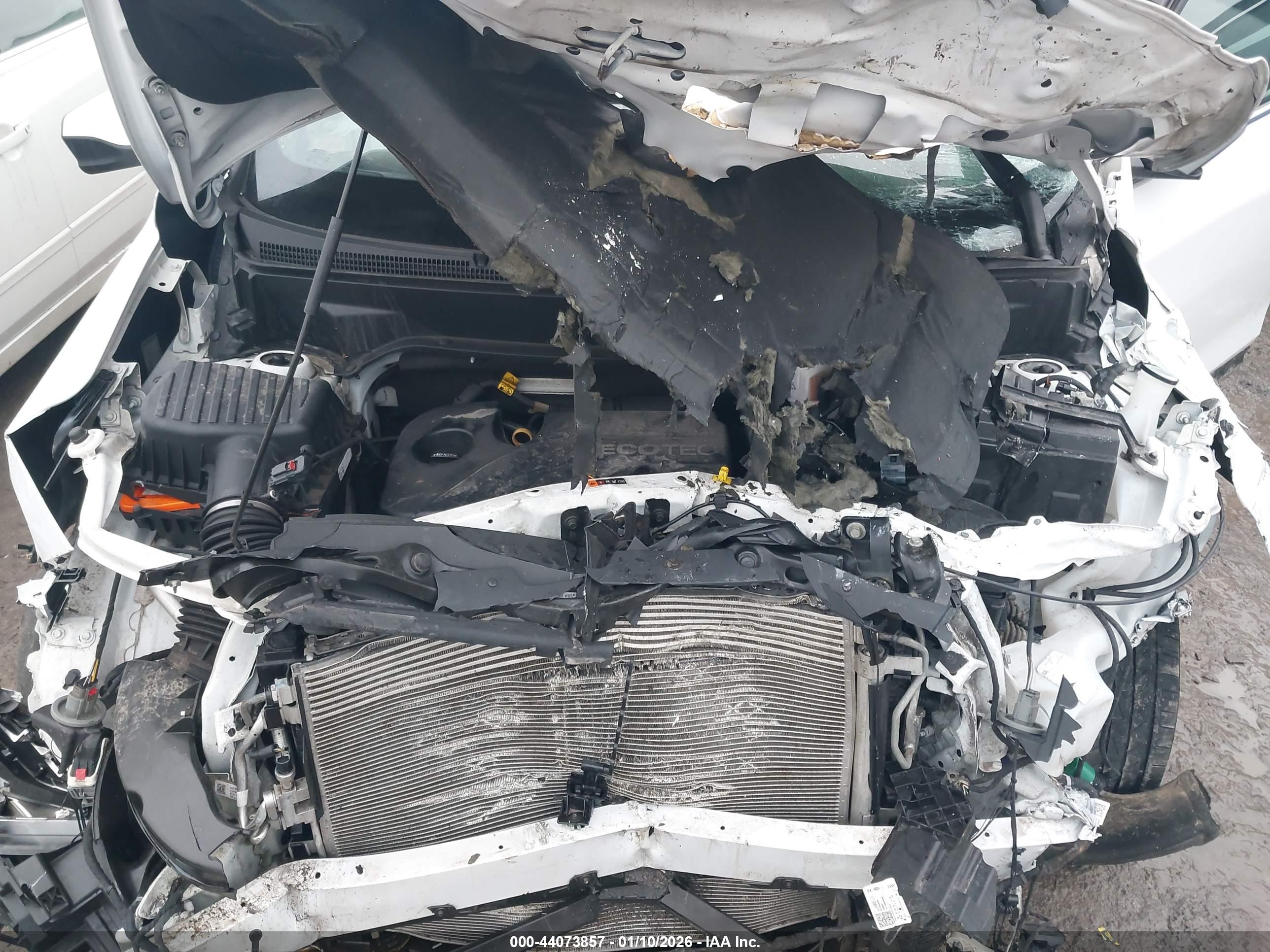 CHEVROLET EQUINOX image 10