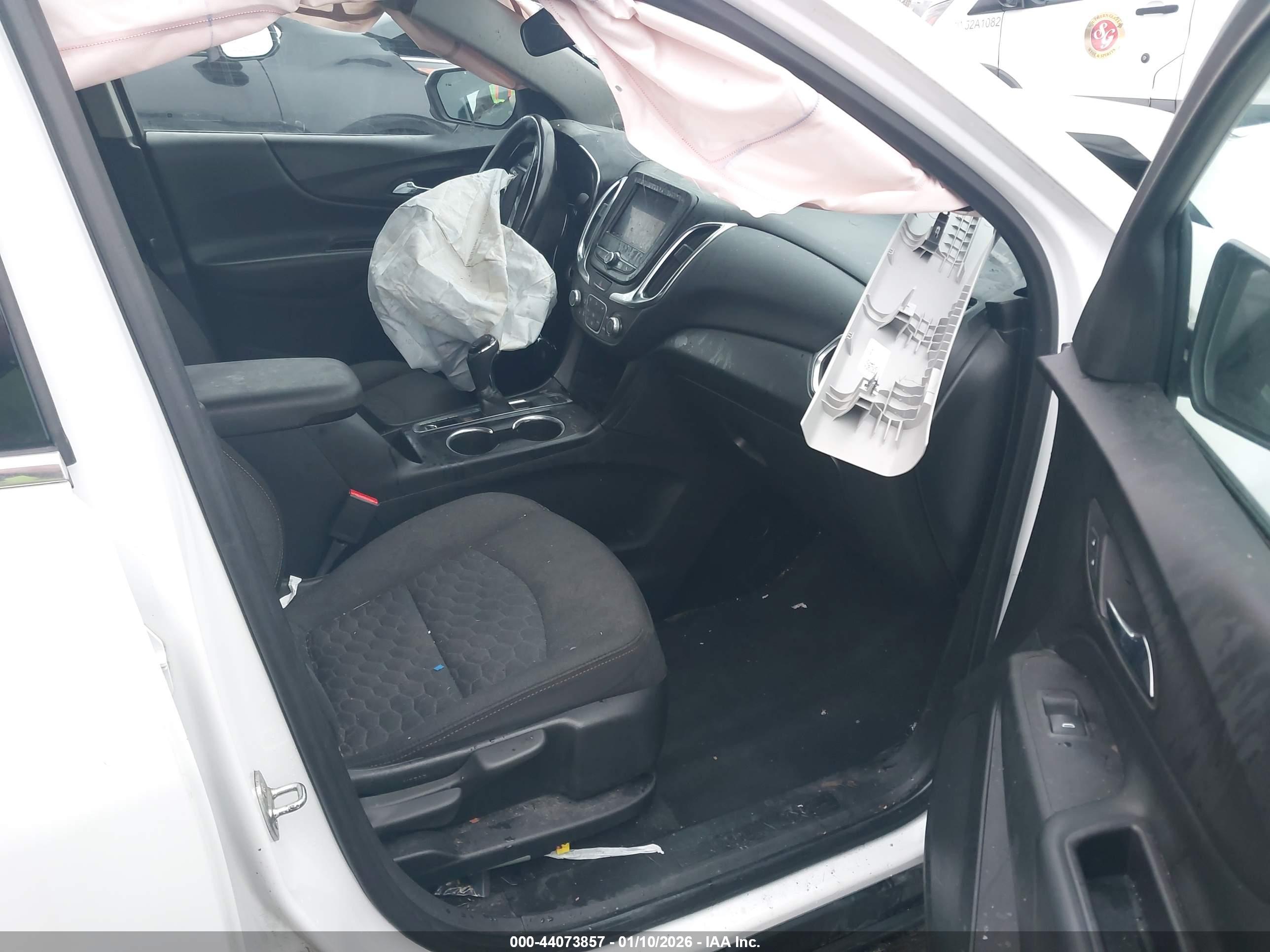 CHEVROLET EQUINOX image 5
