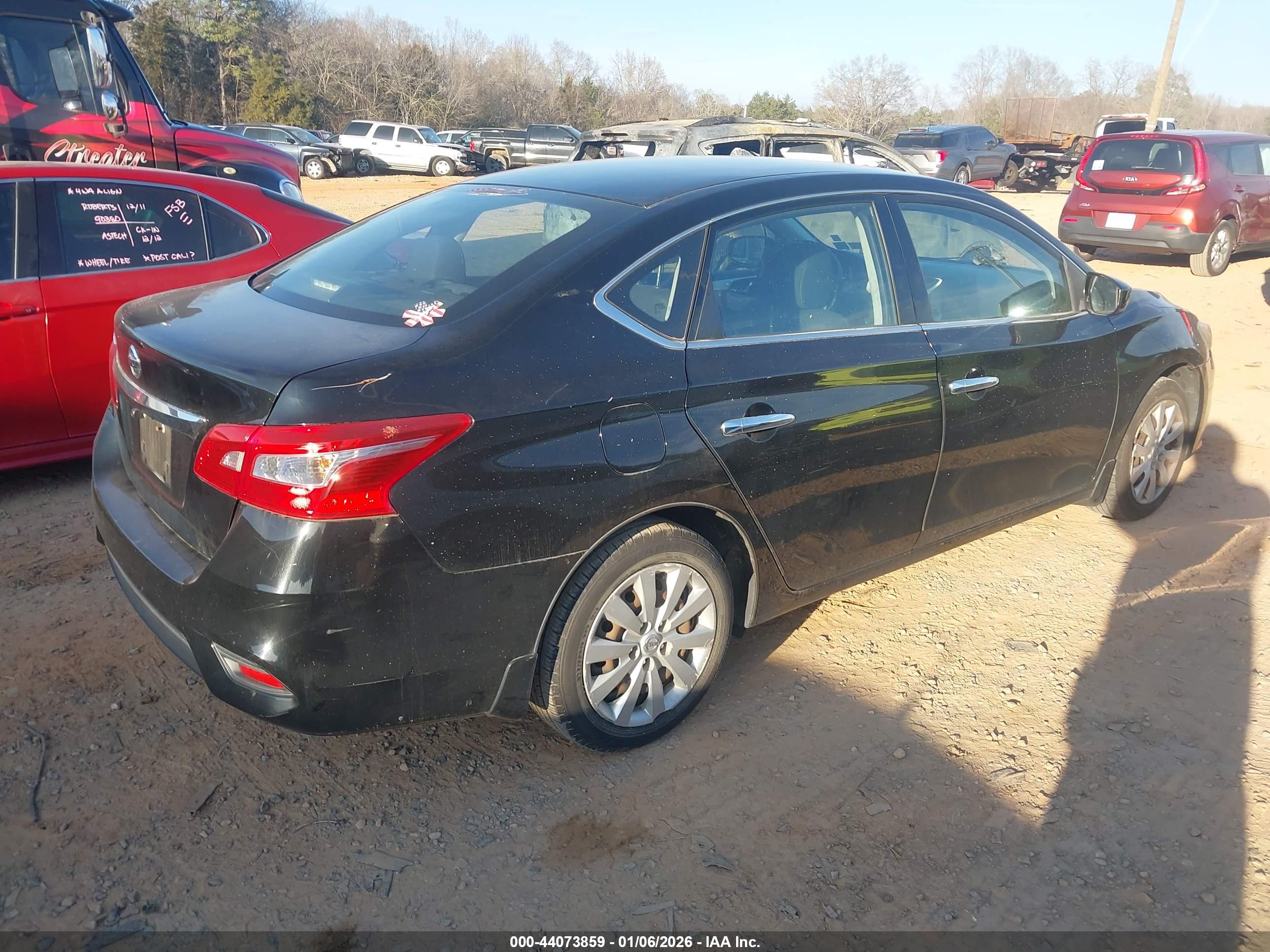 NISSAN SENTRA image 4