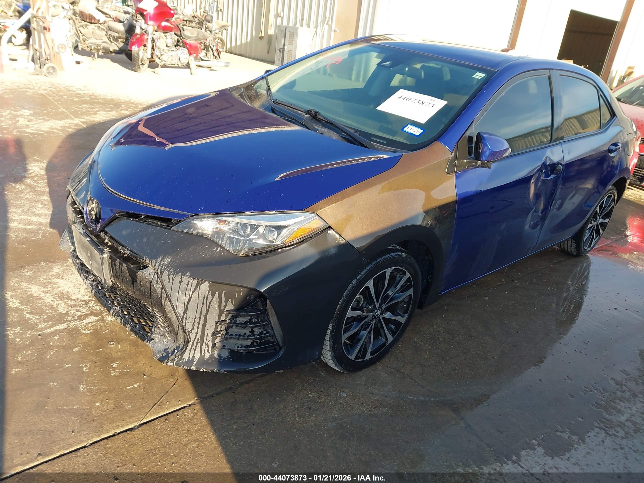 TOYOTA COROLLA image 2