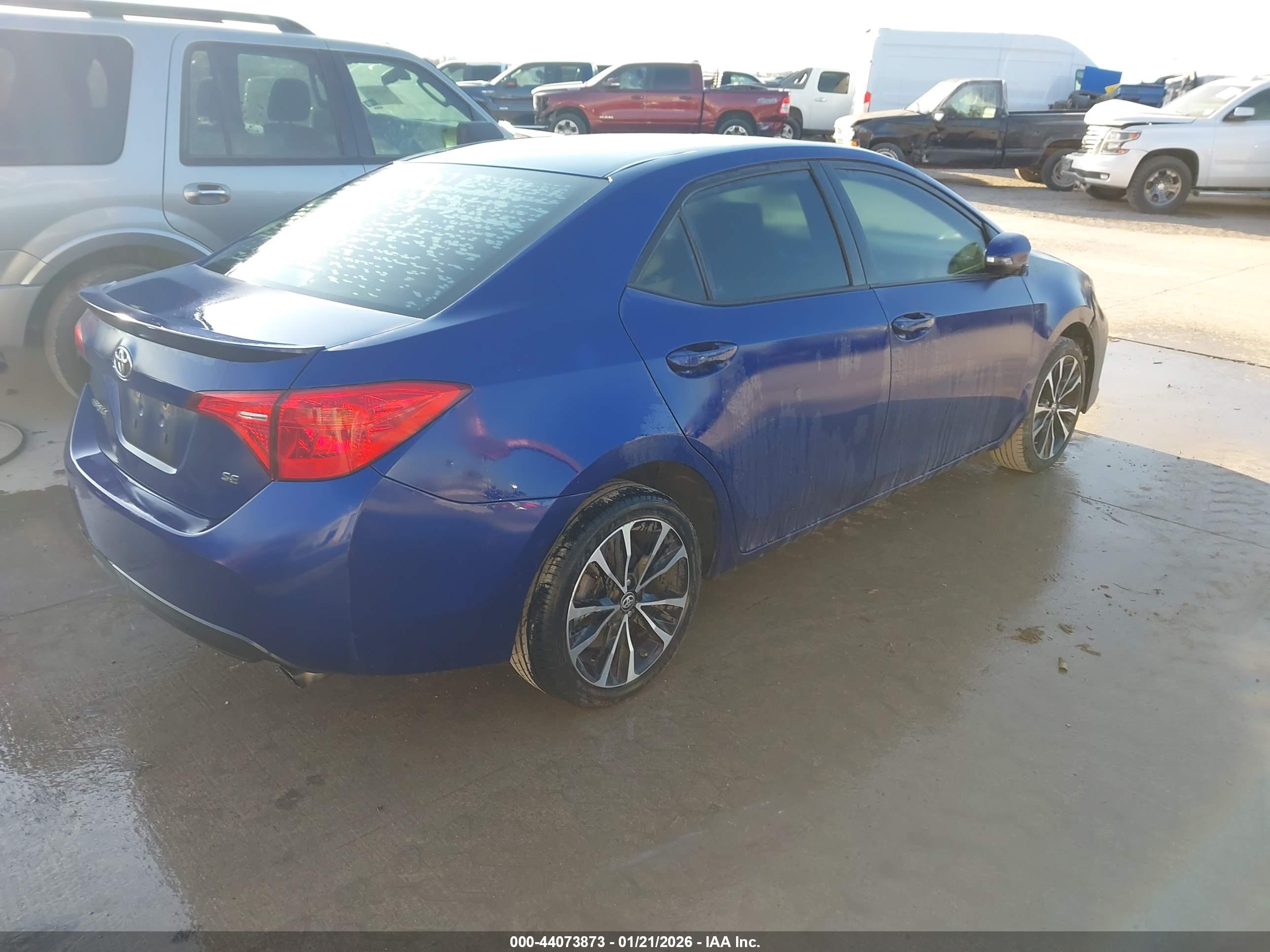 TOYOTA COROLLA image 4