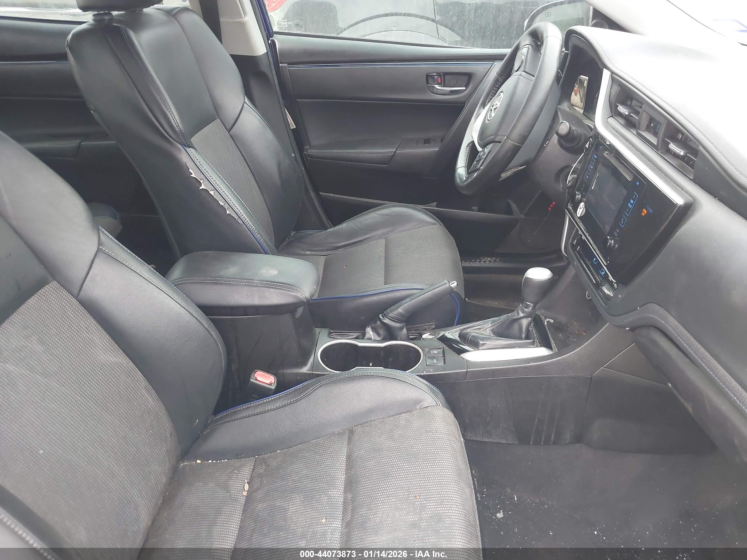 TOYOTA COROLLA image 5