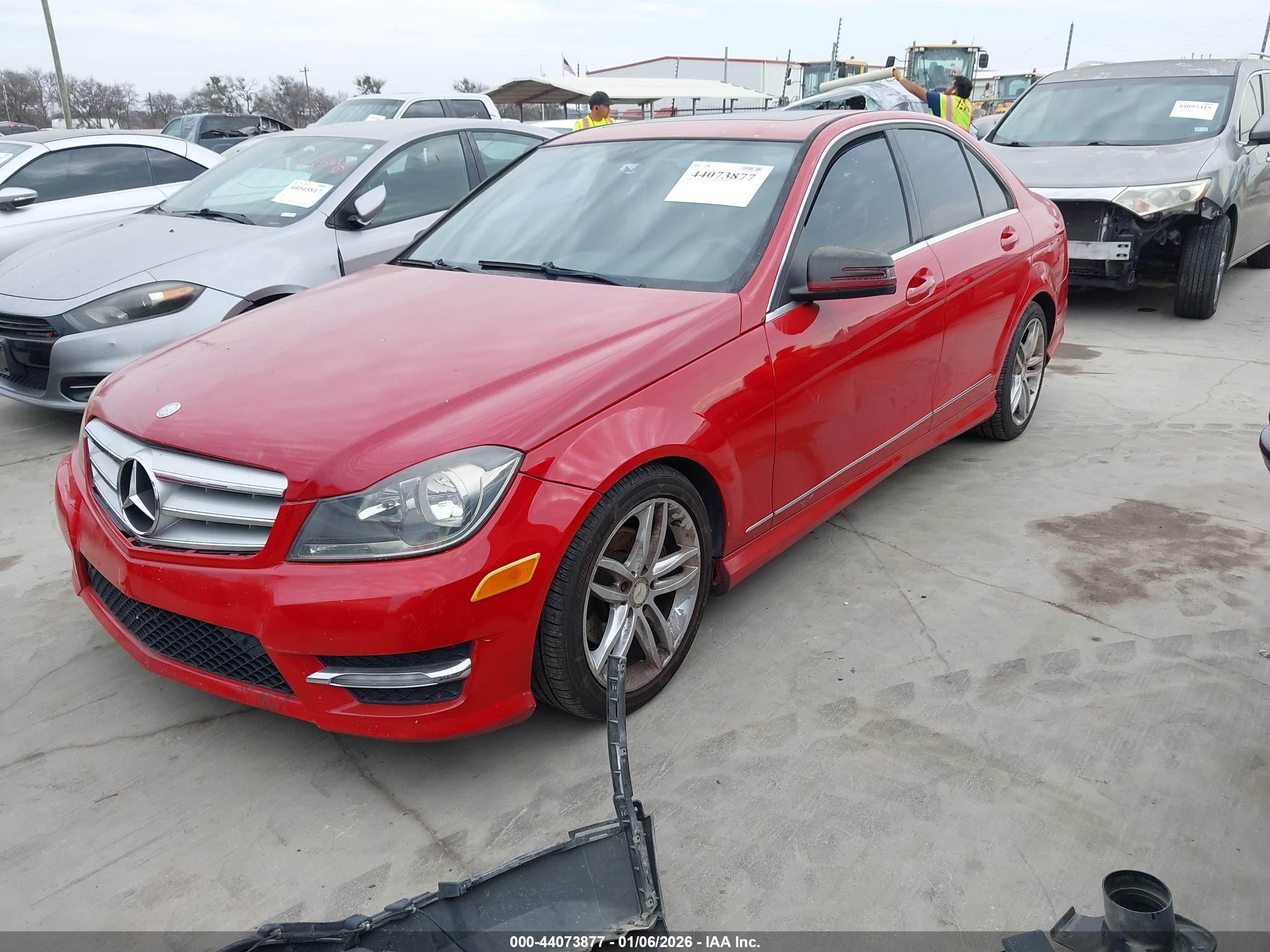 MERCEDES-BENZ C image 2