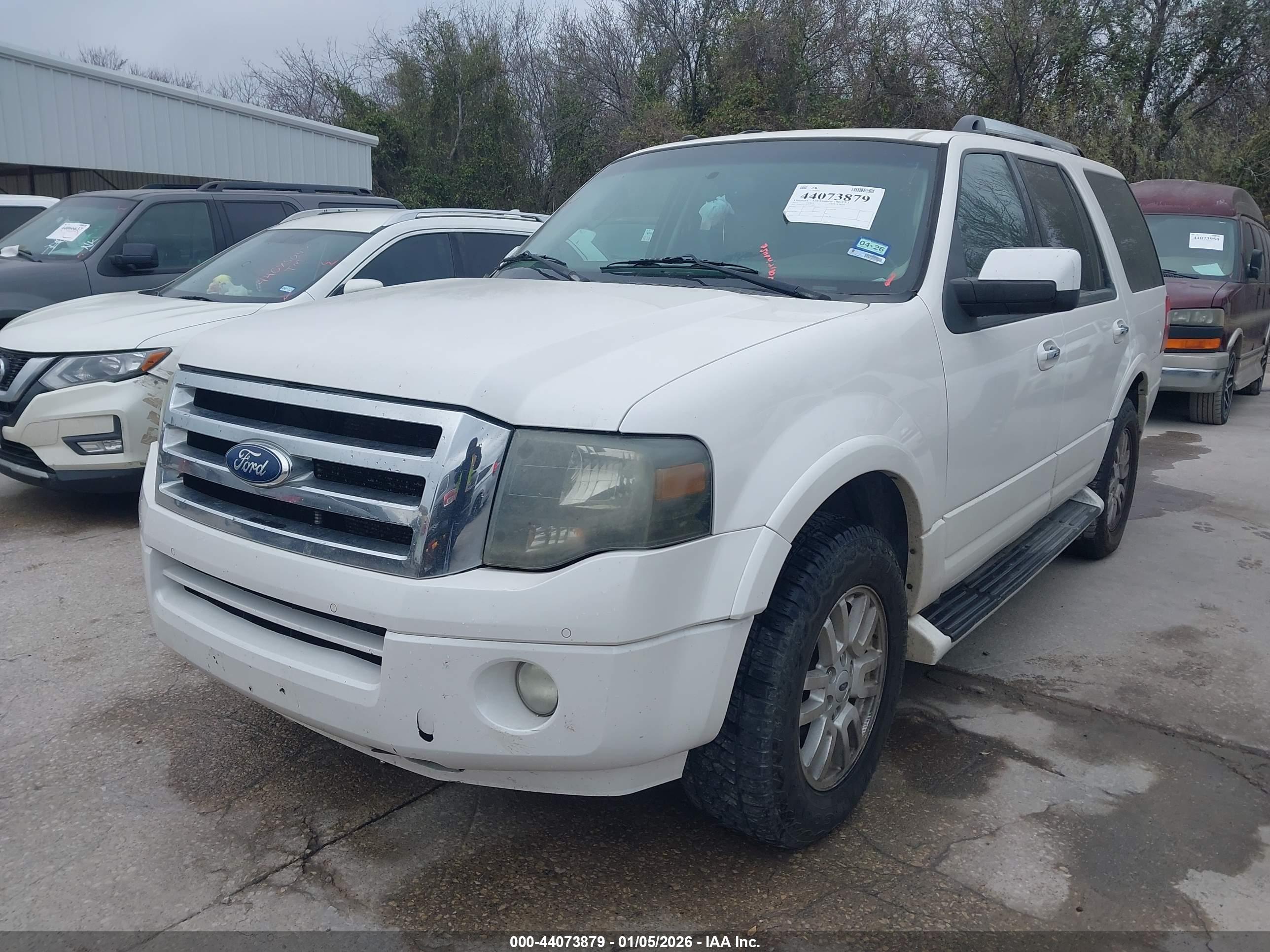 FORD EXPEDITION image 2