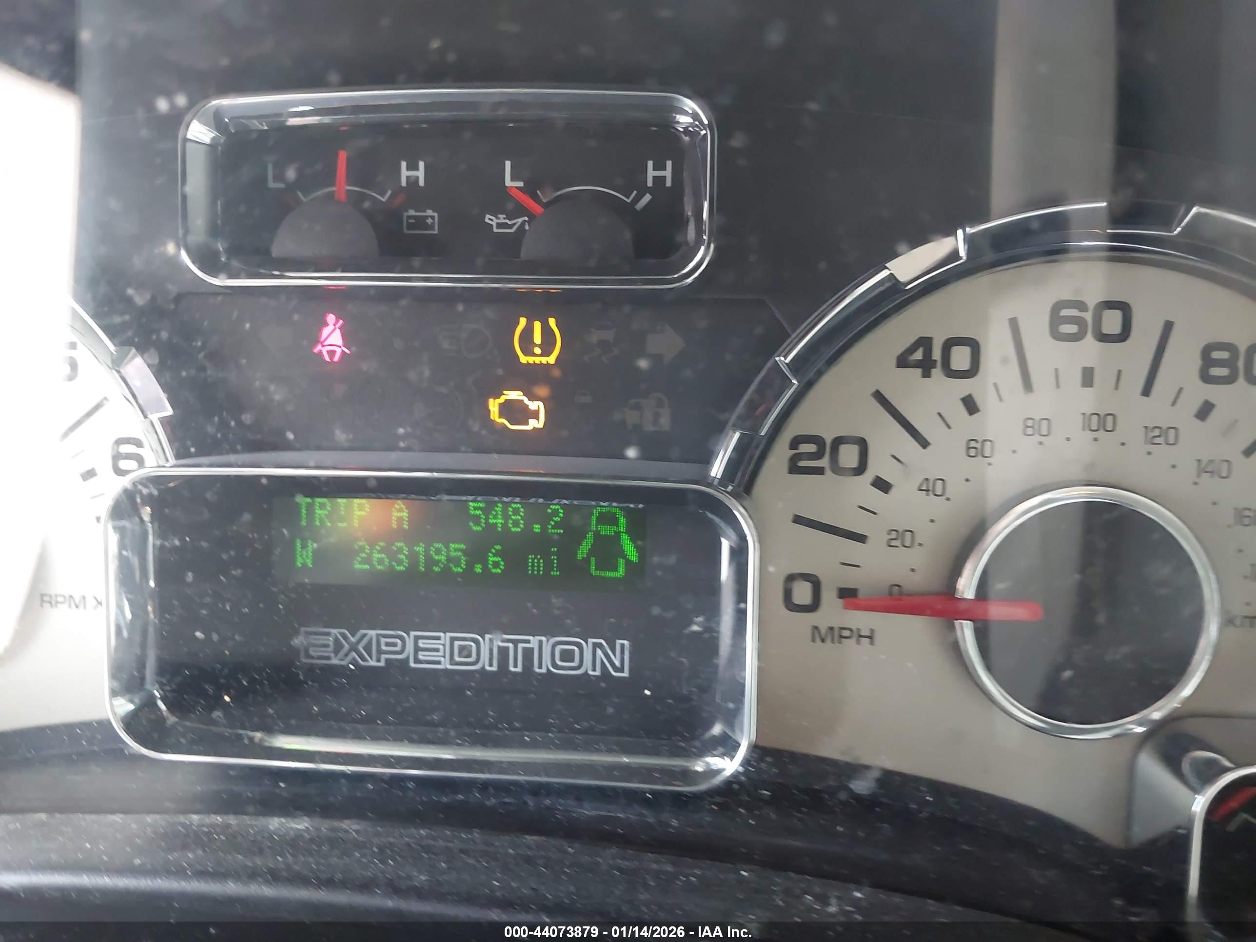 FORD EXPEDITION image 7