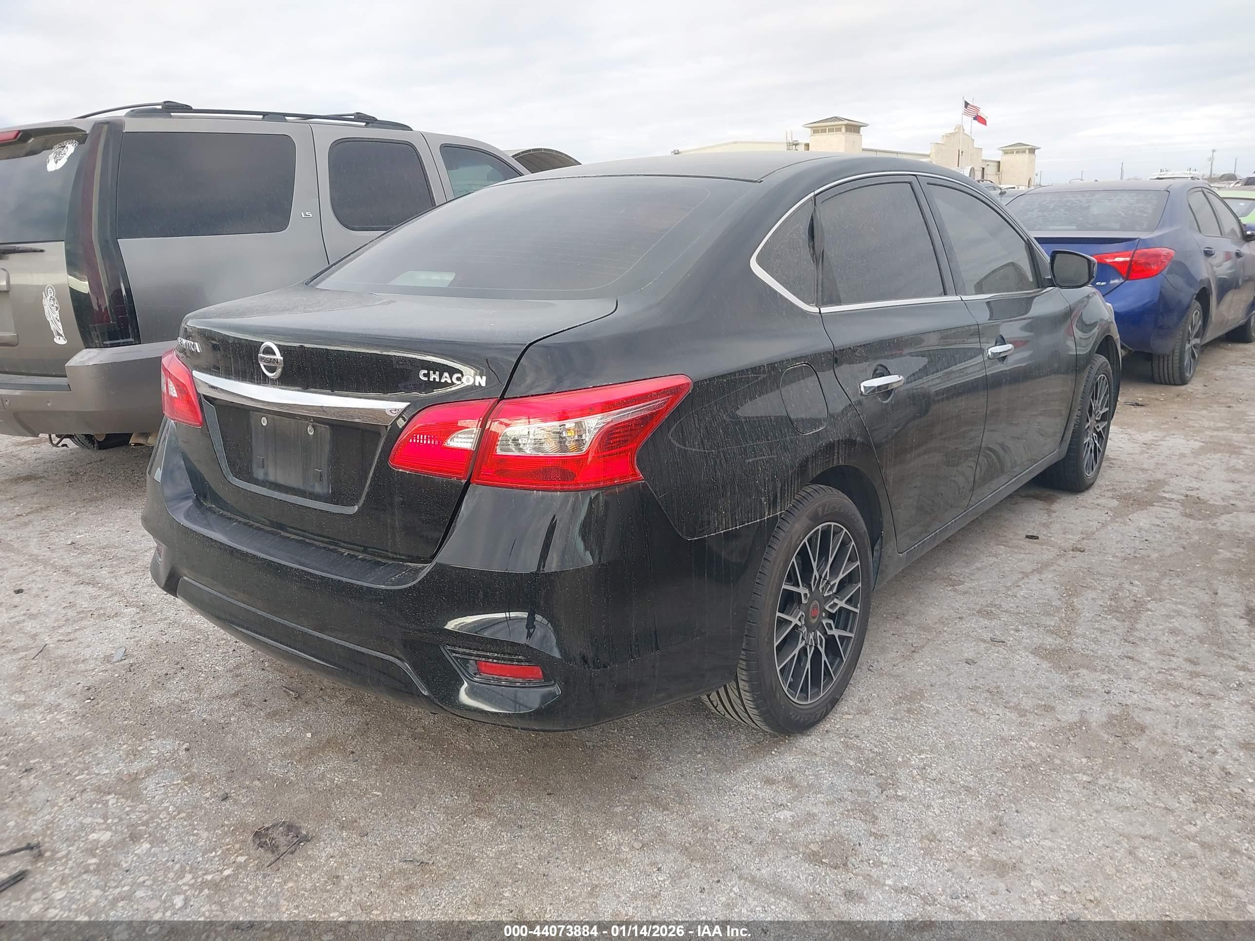 NISSAN SENTRA image 4