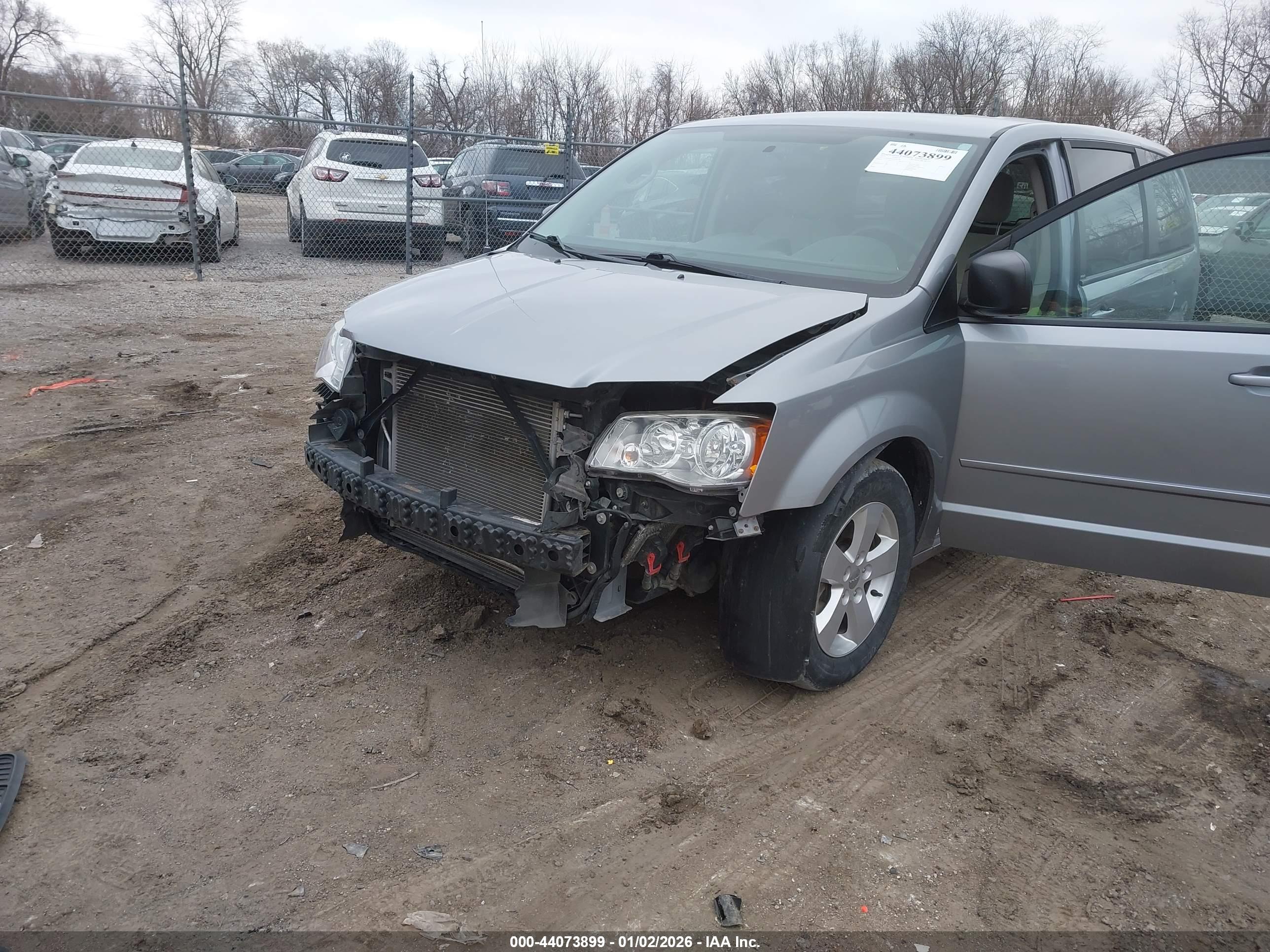 DODGE GRAND image 2