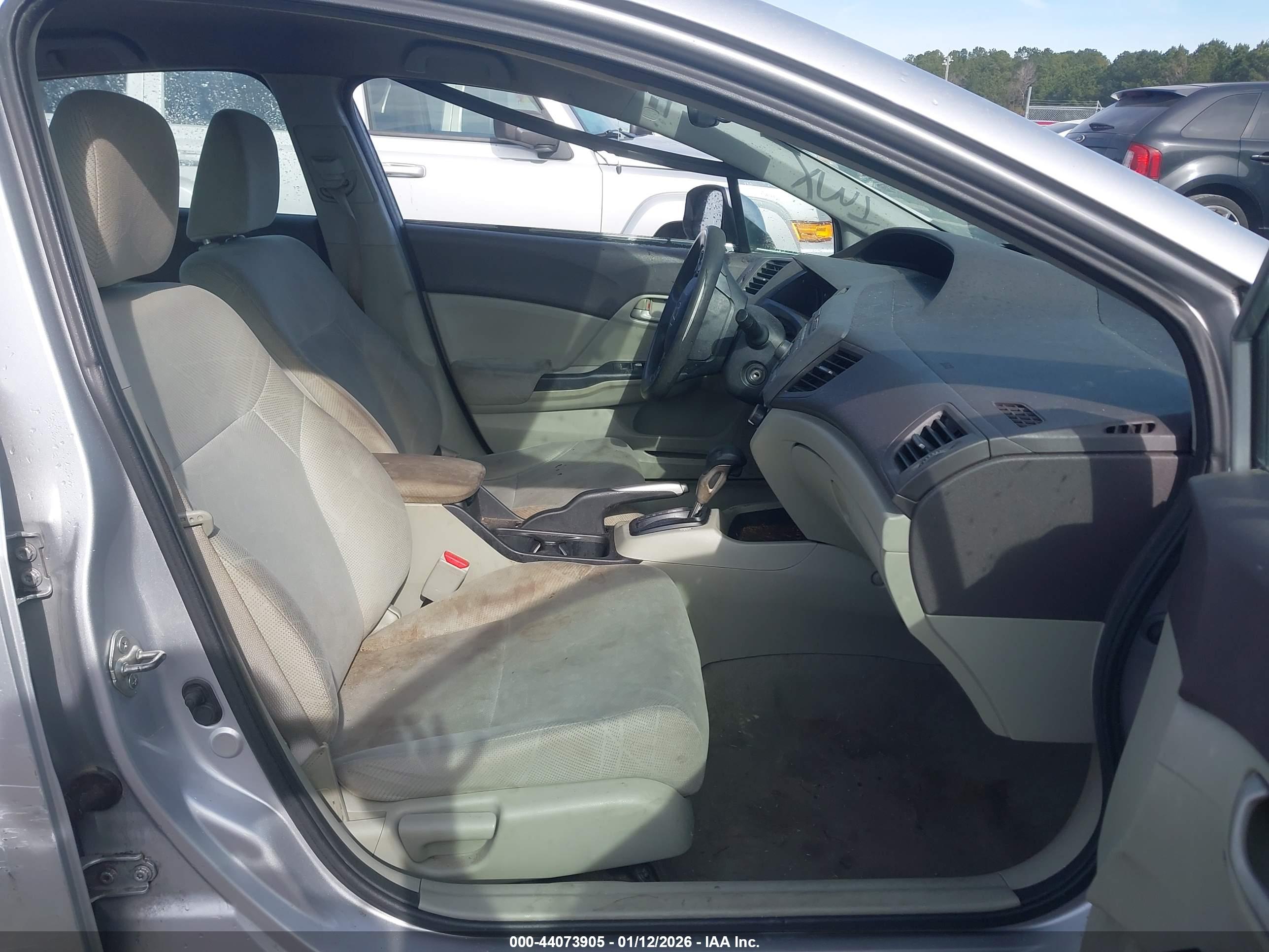 HONDA CIVIC image 5