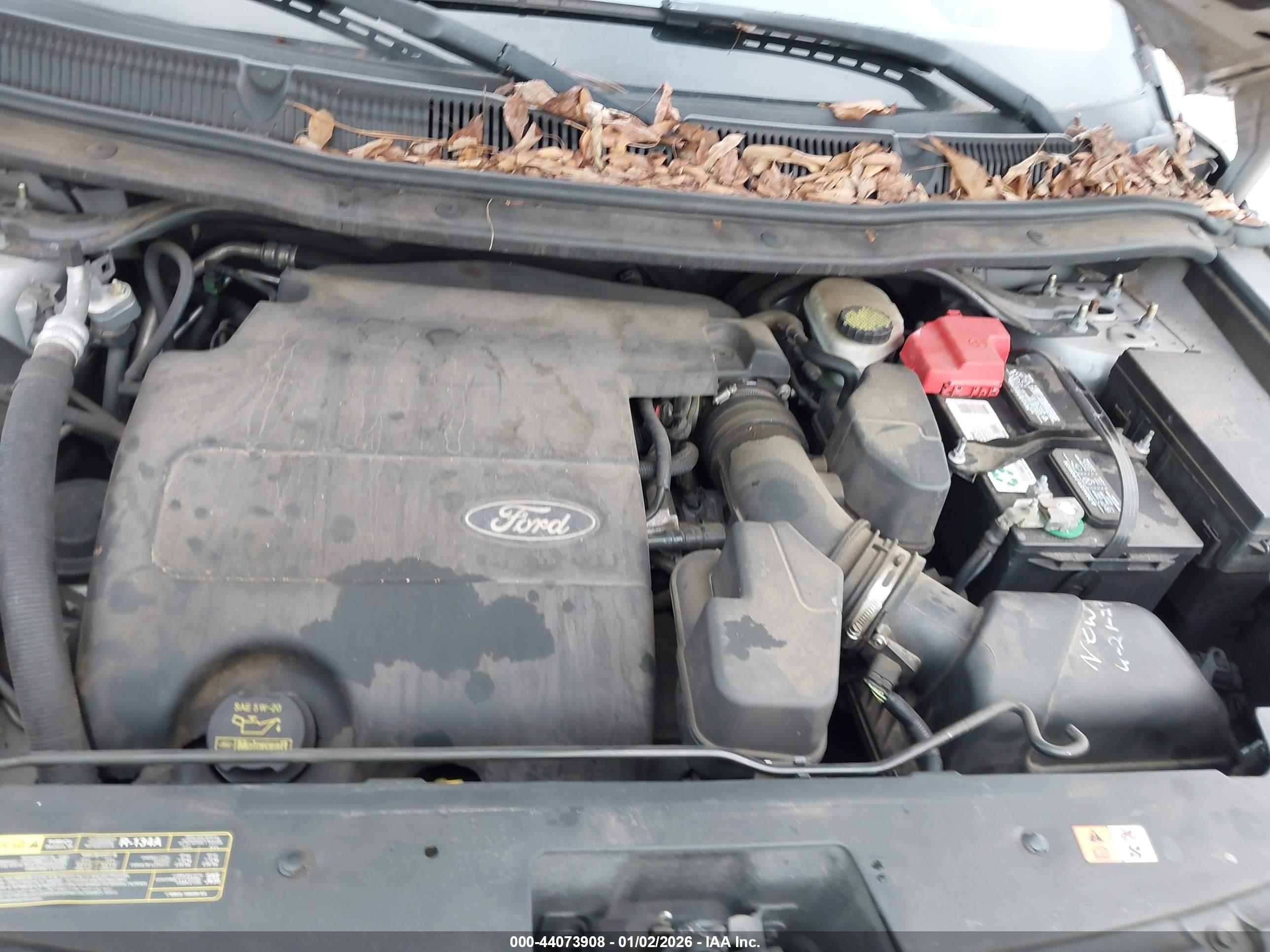 FORD EXPLORER image 10