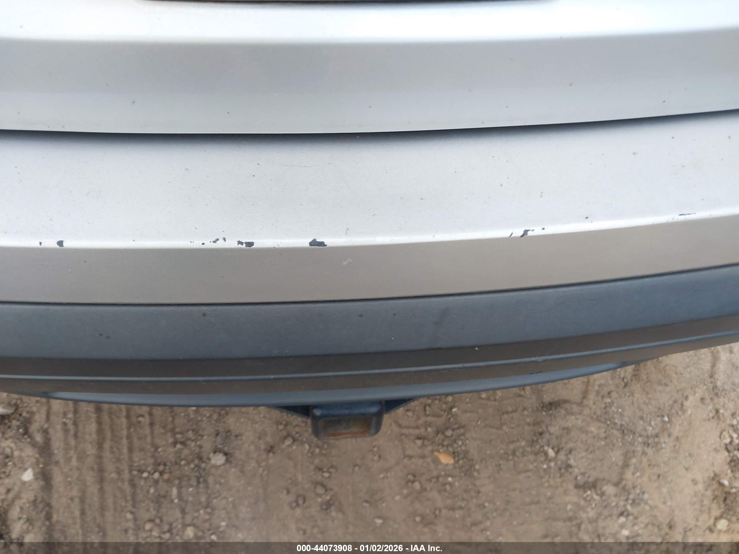 FORD EXPLORER image 6