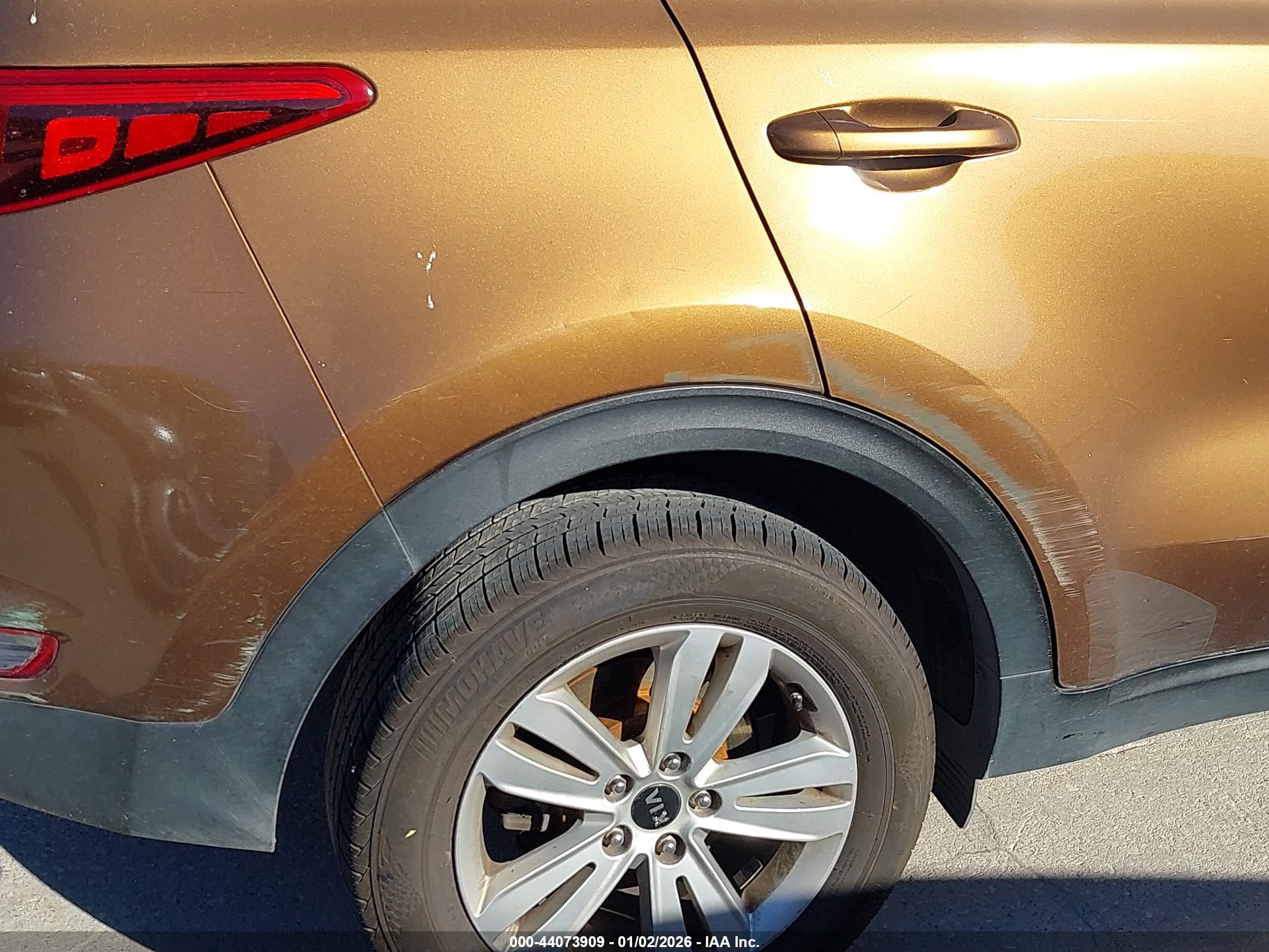KIA SPORTAGE image 6