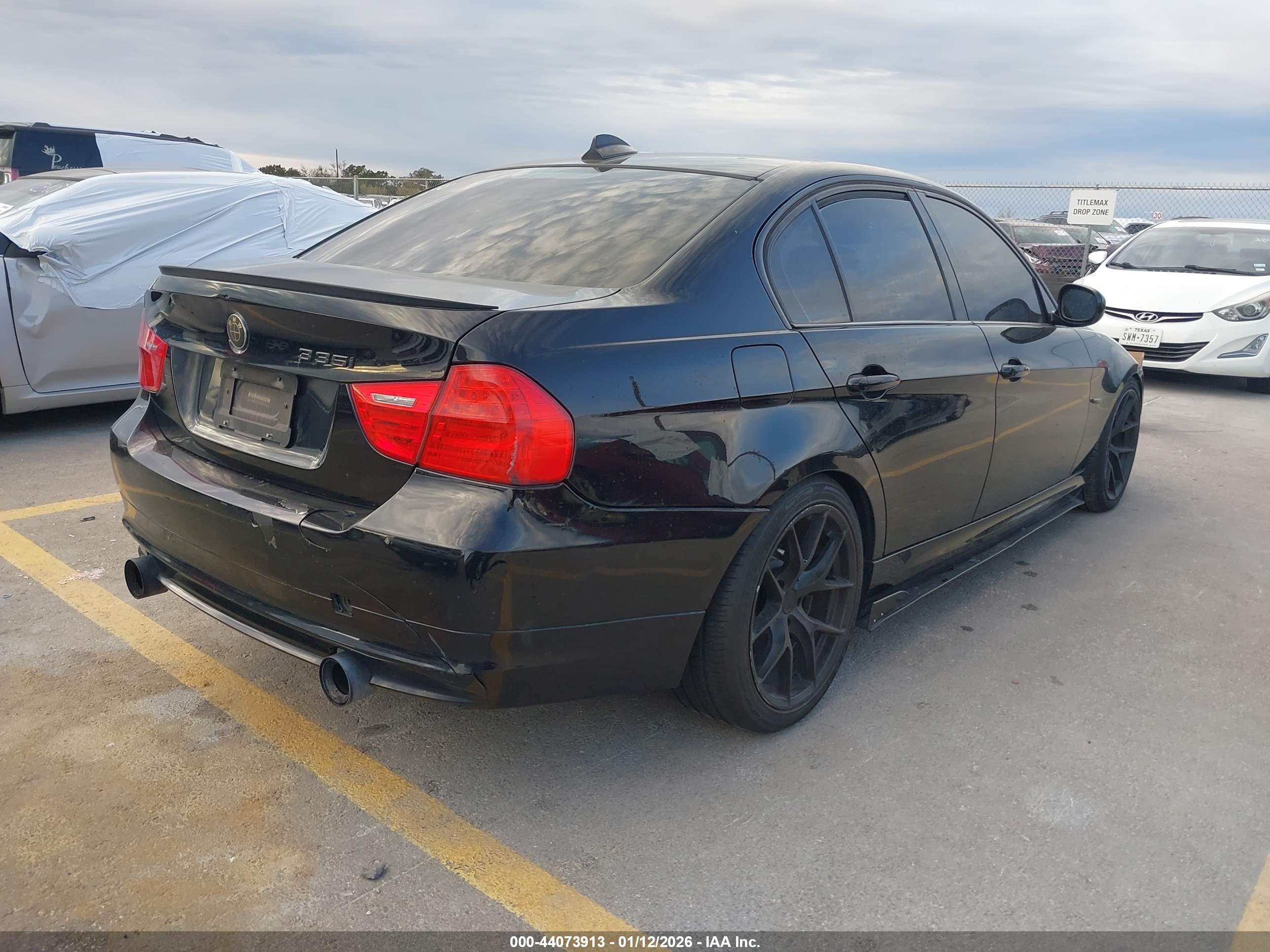 BMW 335I image 4