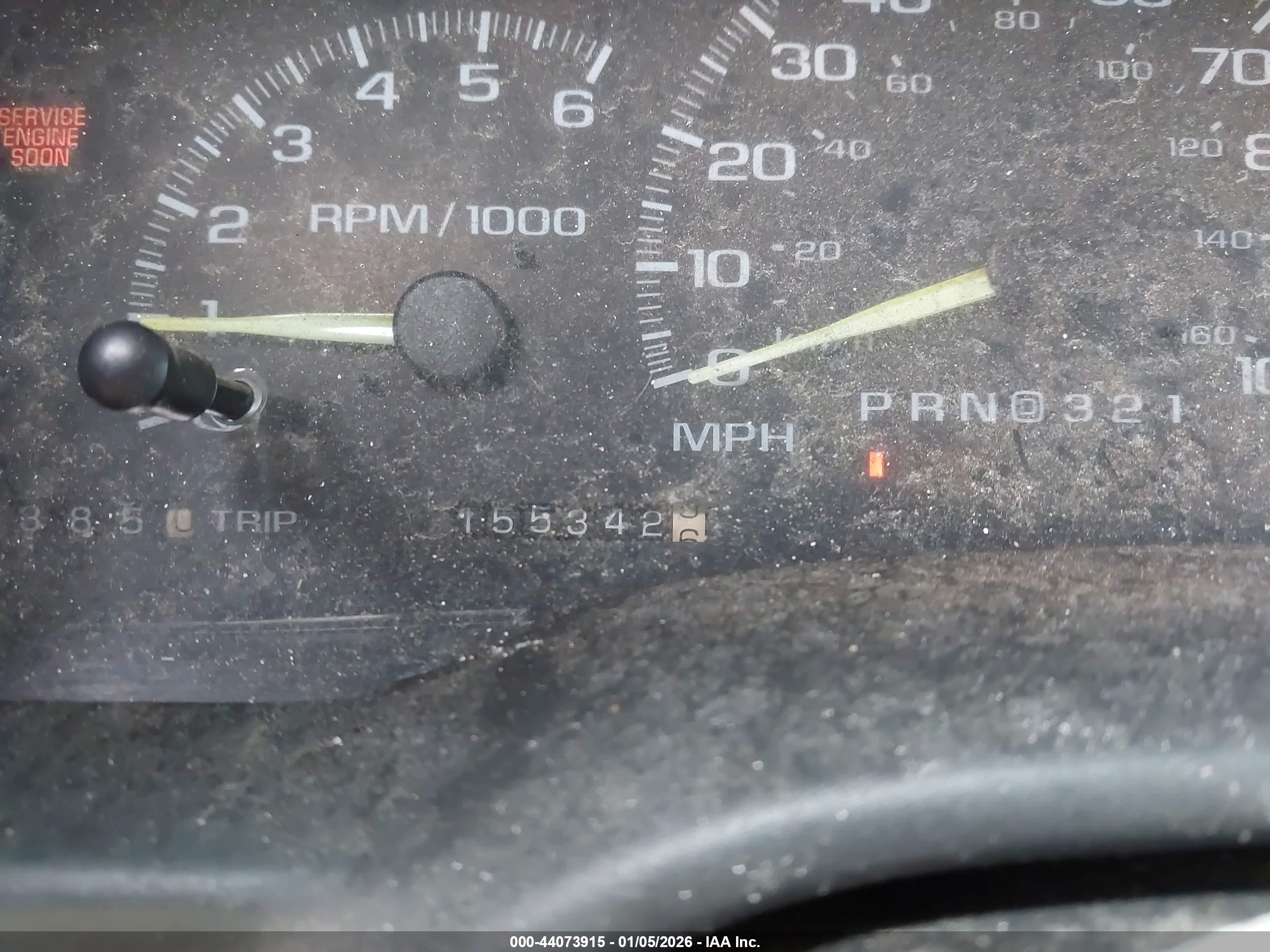 CHEVROLET SUBURBAN image 7