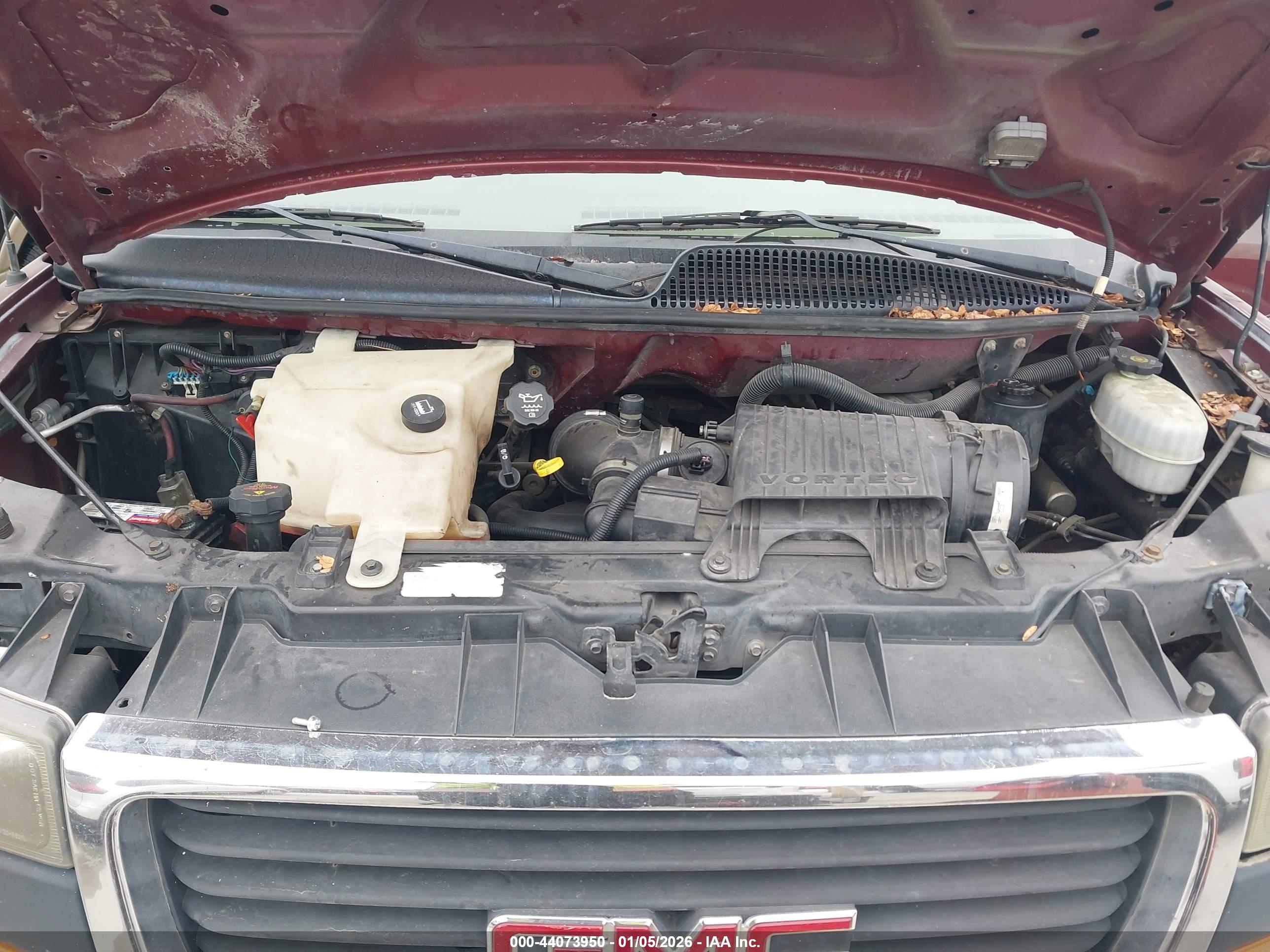 GMC SAVANA image 10