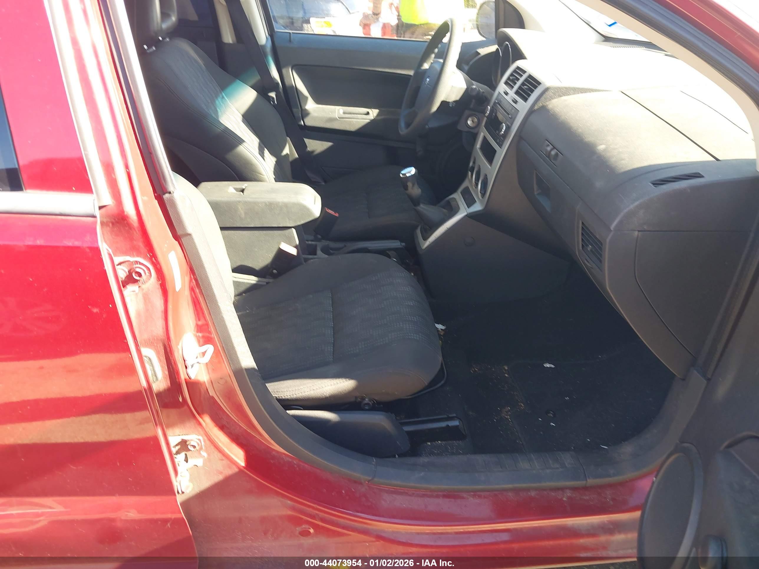 DODGE CALIBER image 5