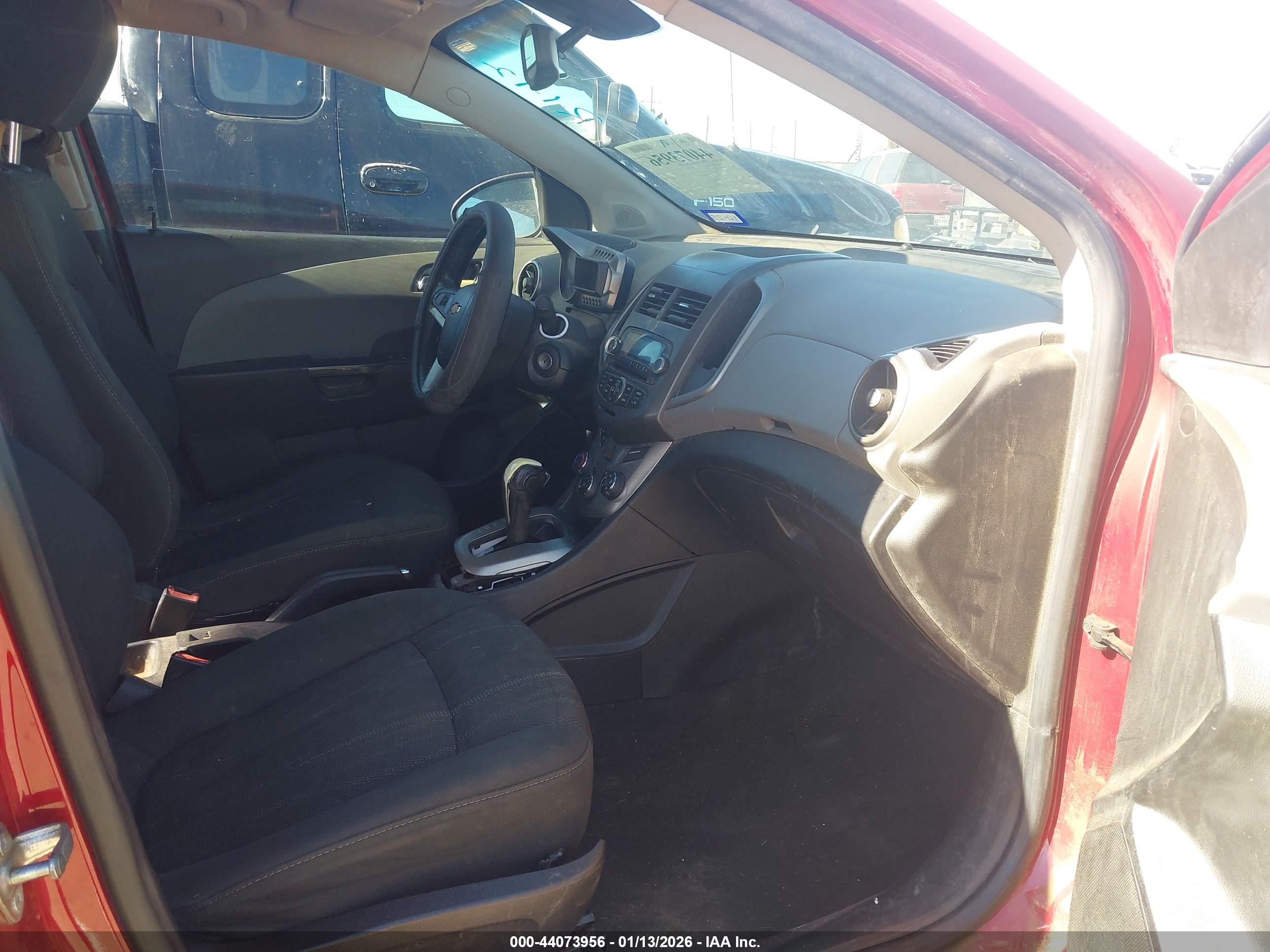 CHEVROLET SONIC image 5