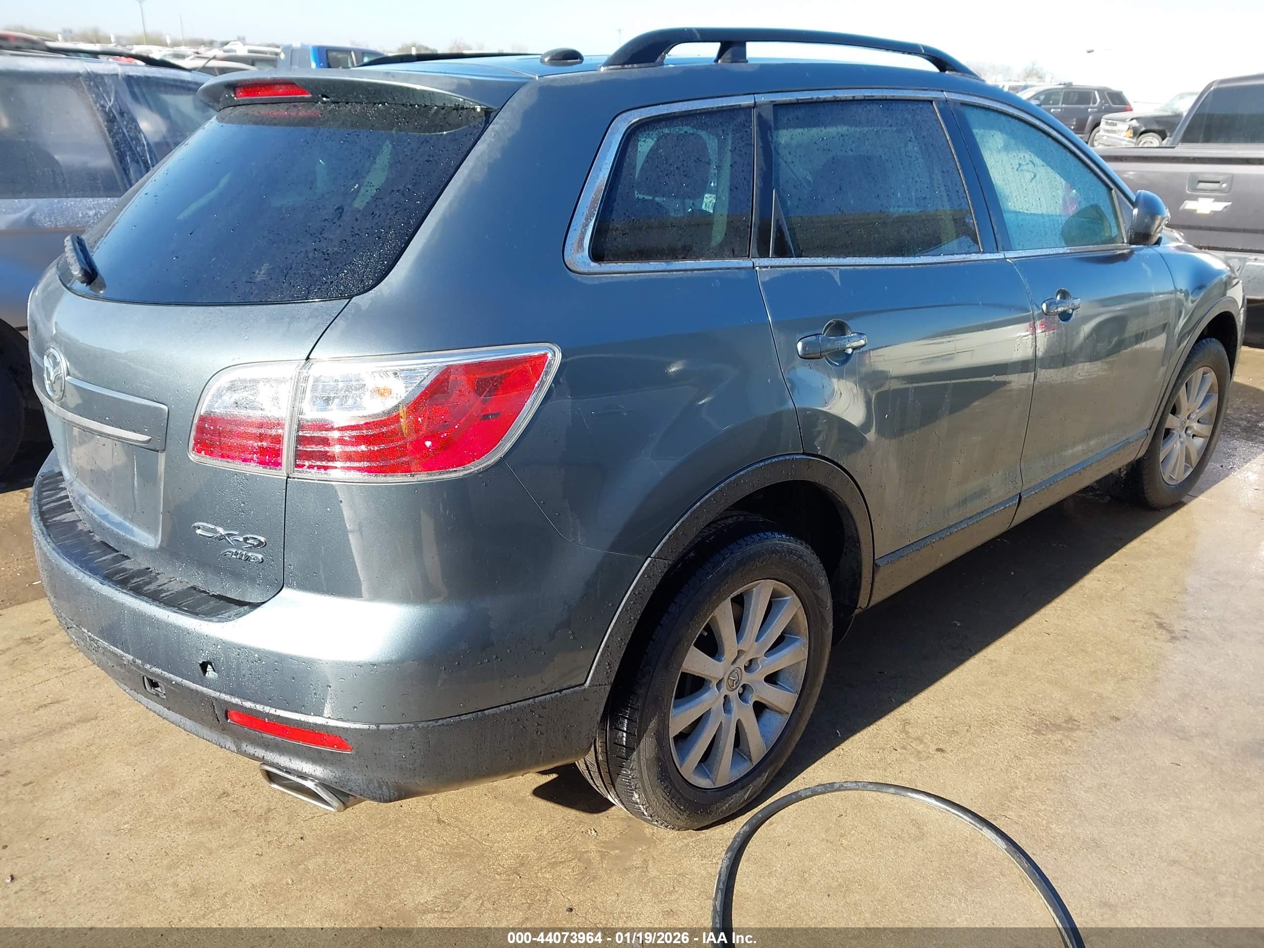 MAZDA CX-9 image 4